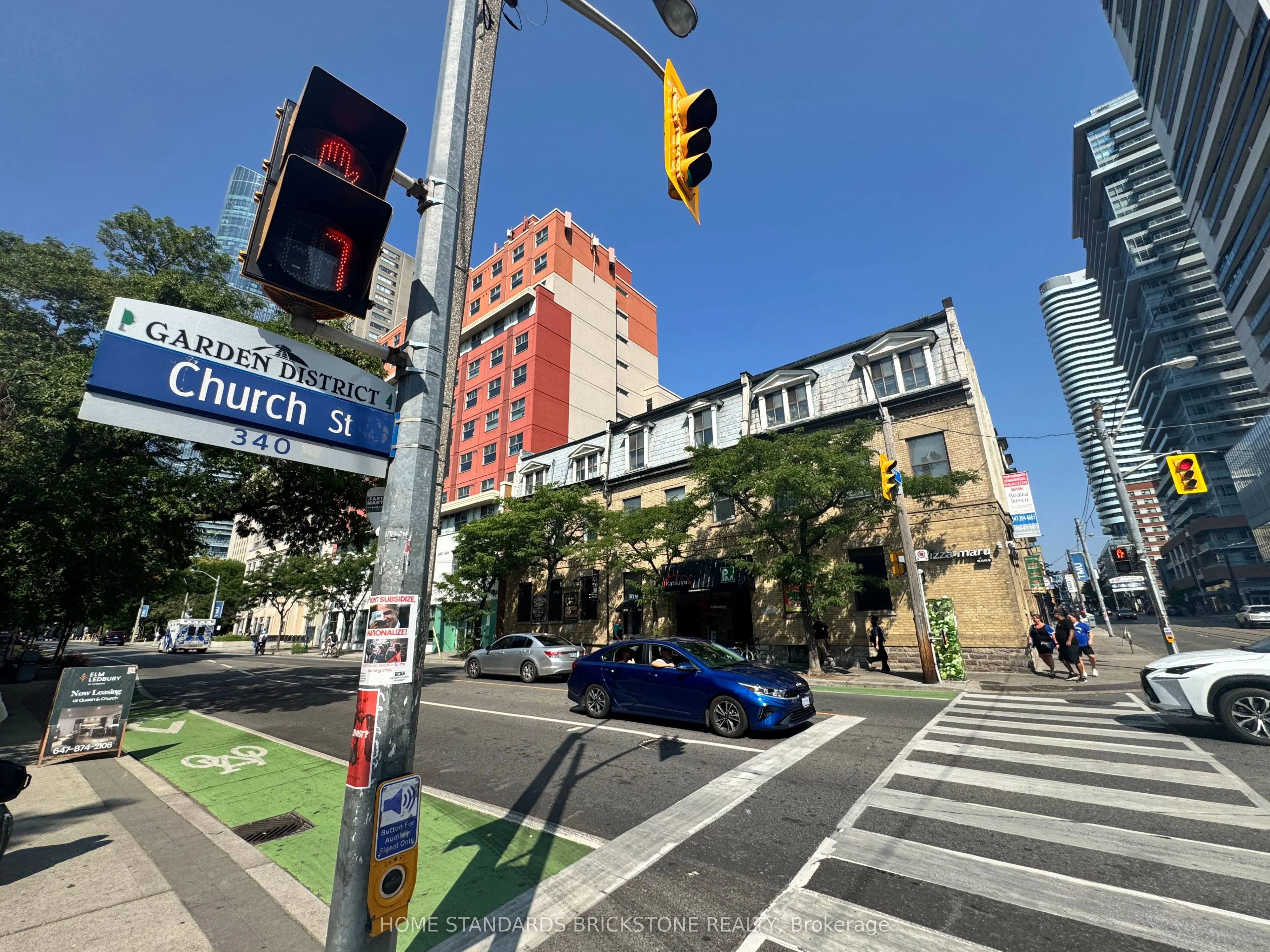 66 Gerrard Street E, #100