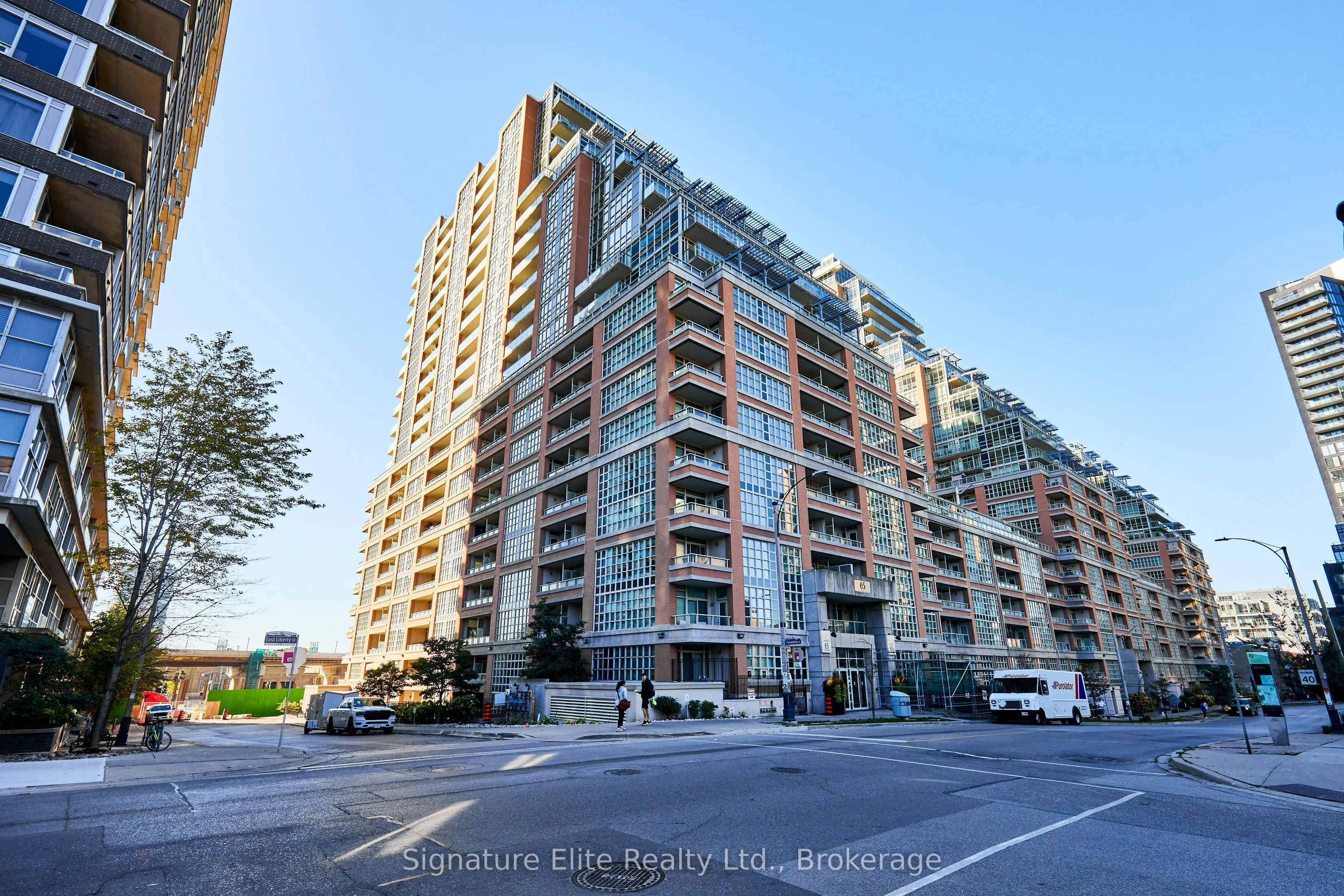 65 East Liberty Street, #1017
