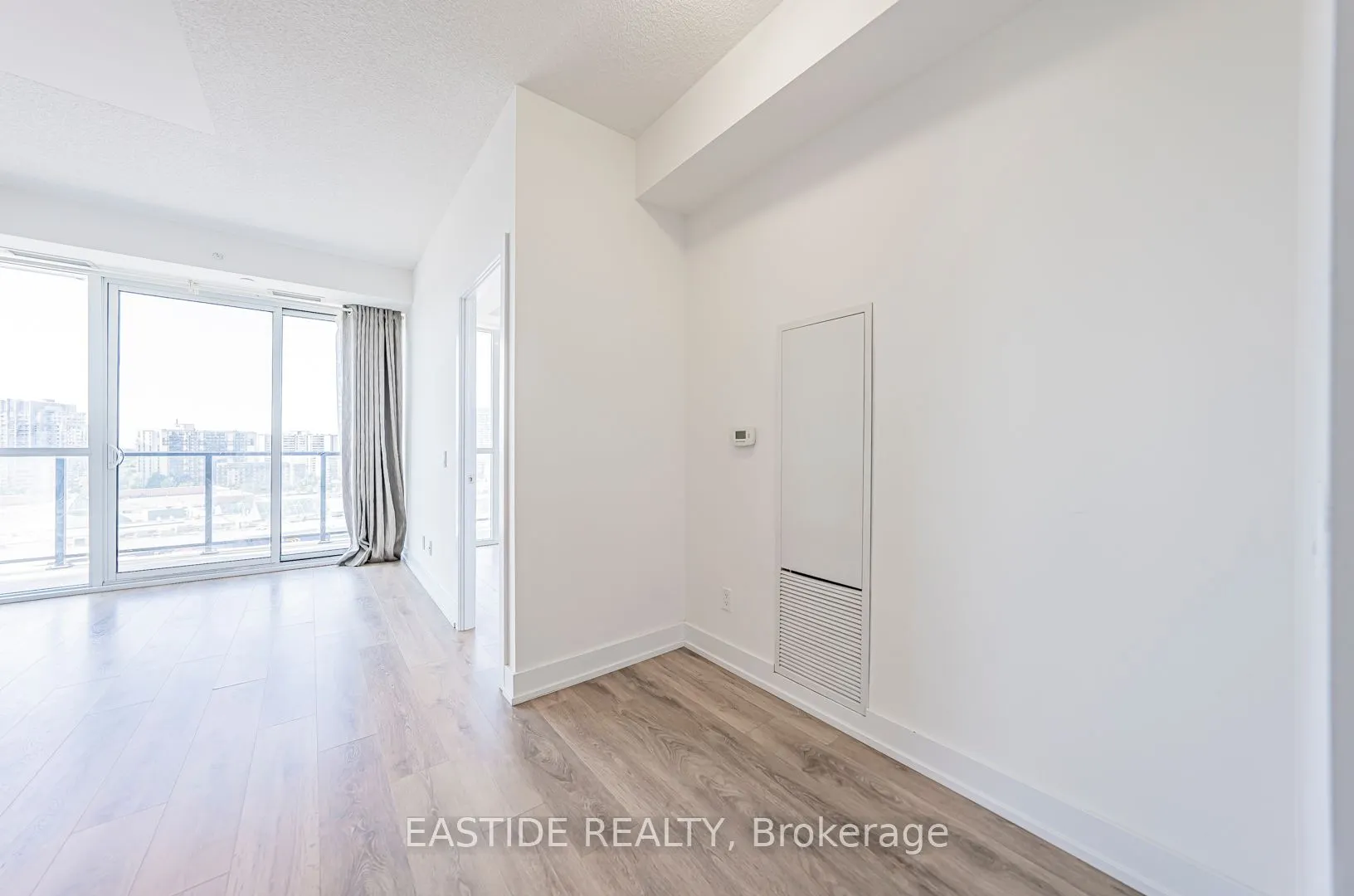 150 Fairview Mall Drive, #1201