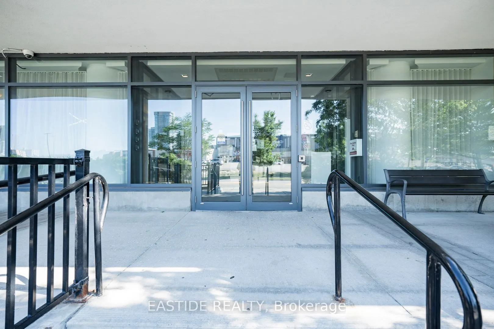 150 Fairview Mall Drive, #1201