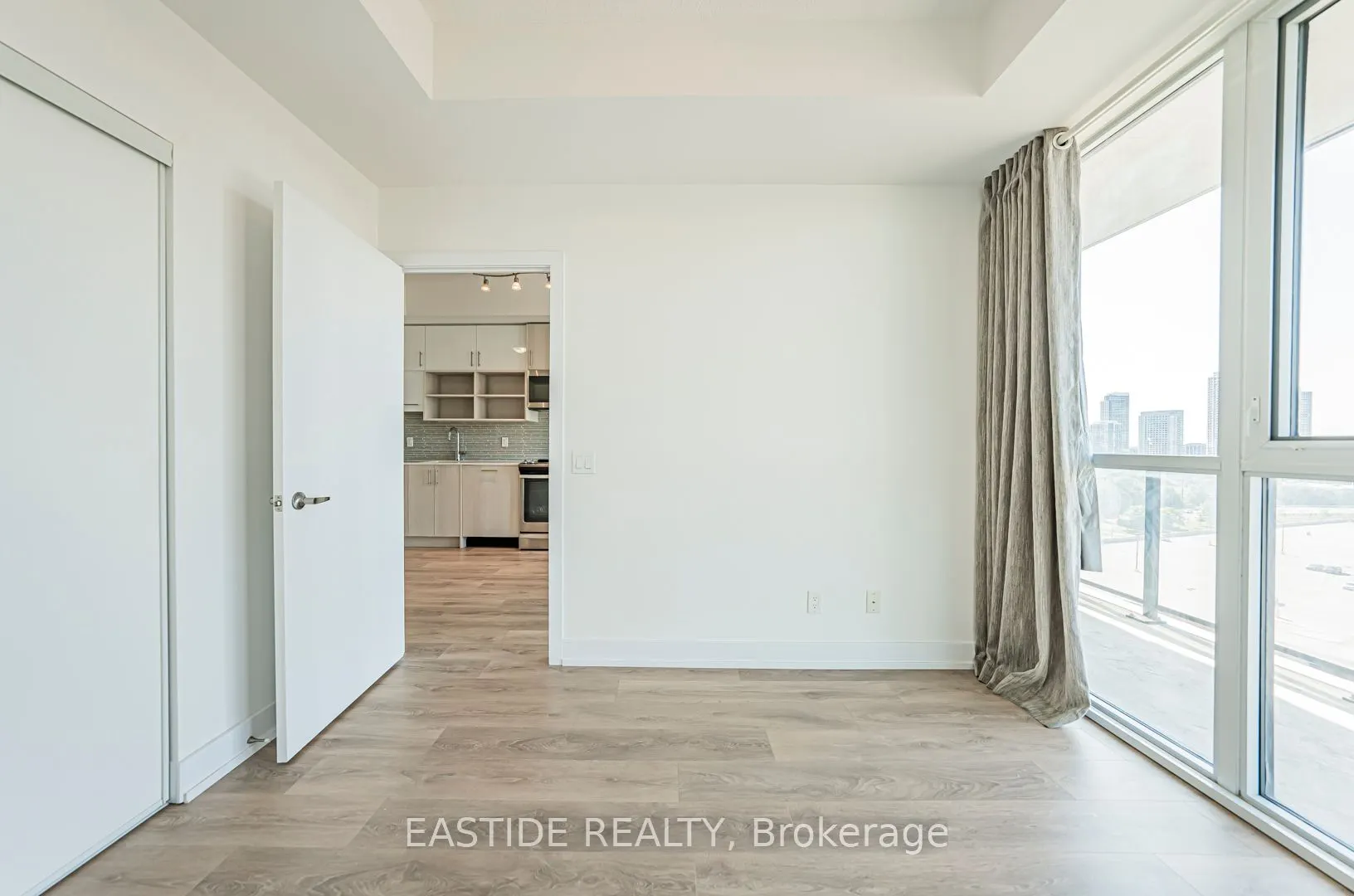 150 Fairview Mall Drive, #1201