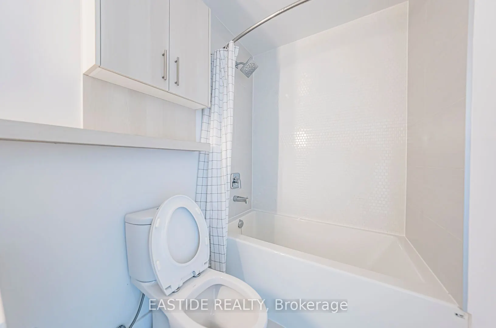 150 Fairview Mall Drive, #1201