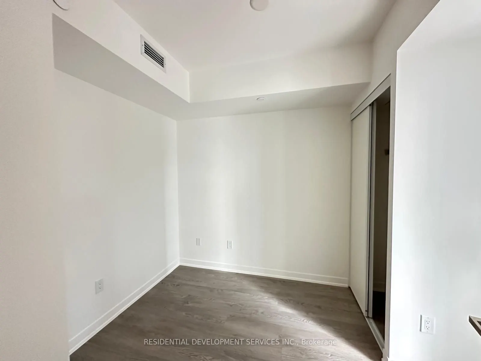 500 Wilson Avenue, #321