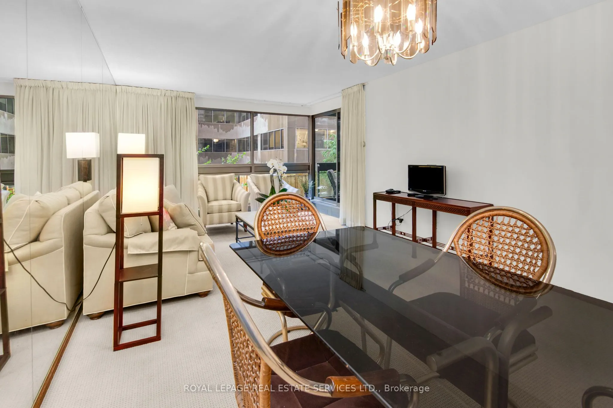 61 St Clair Avenue W, #205