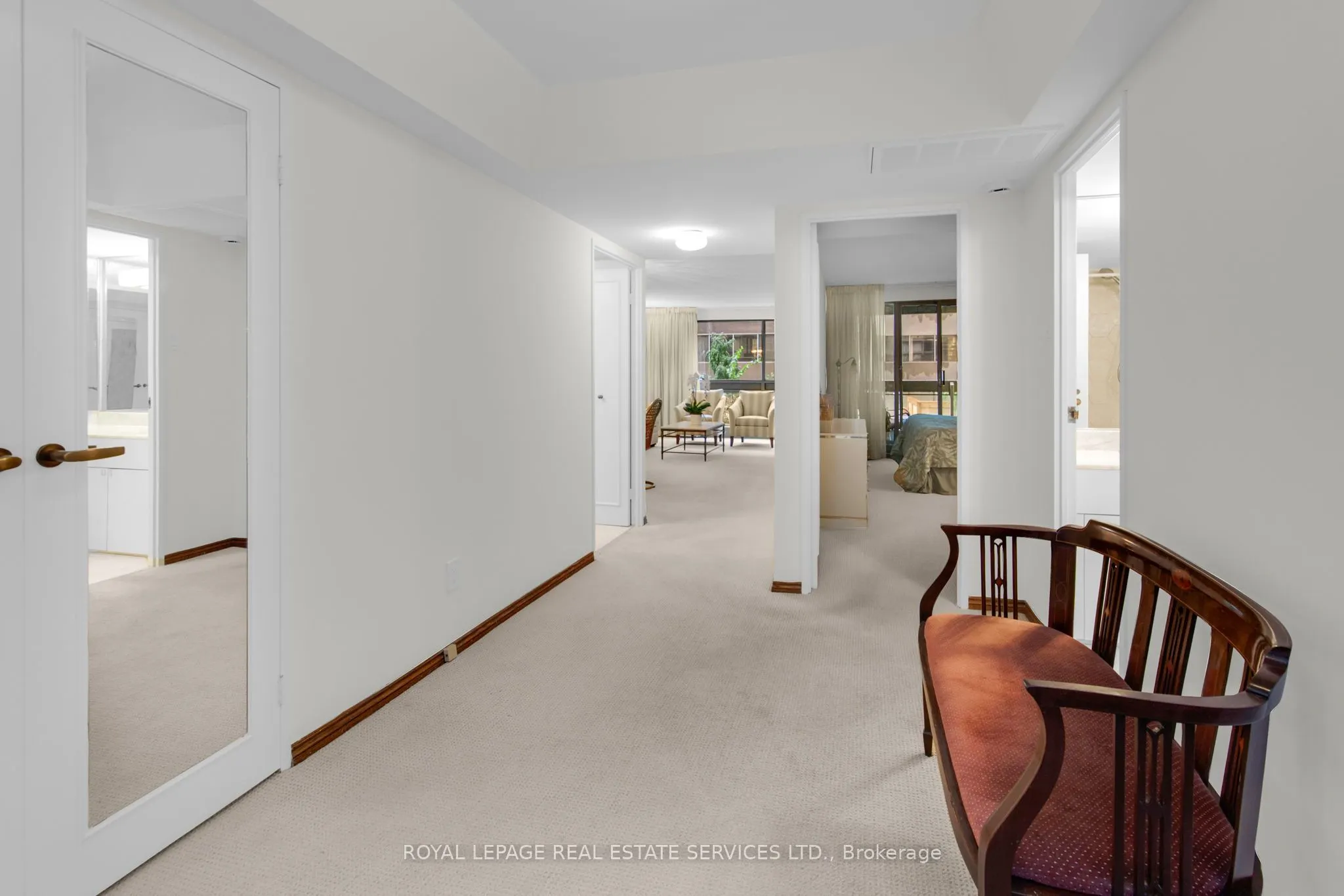 61 St Clair Avenue W, #205