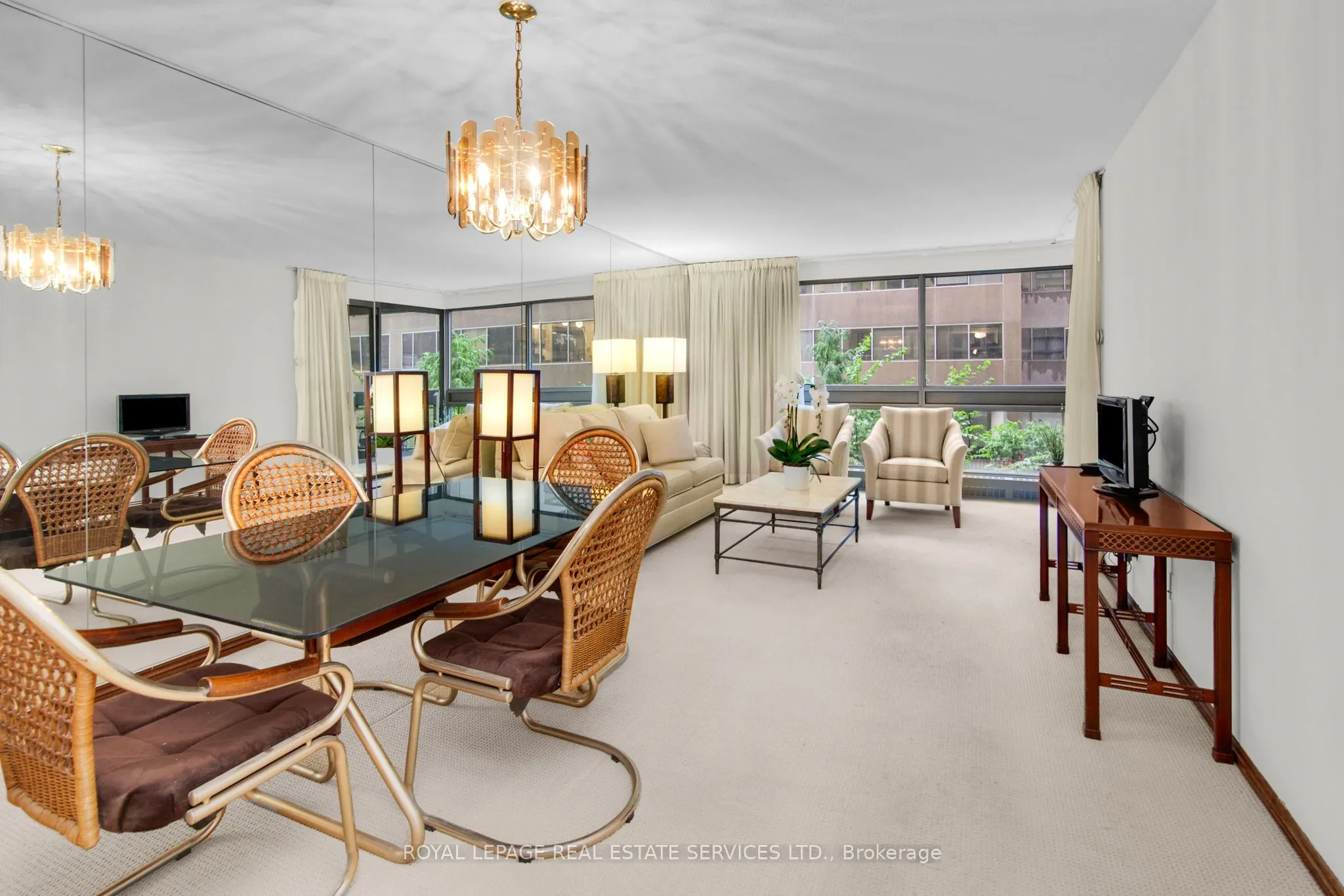 61 St Clair Avenue W, #205