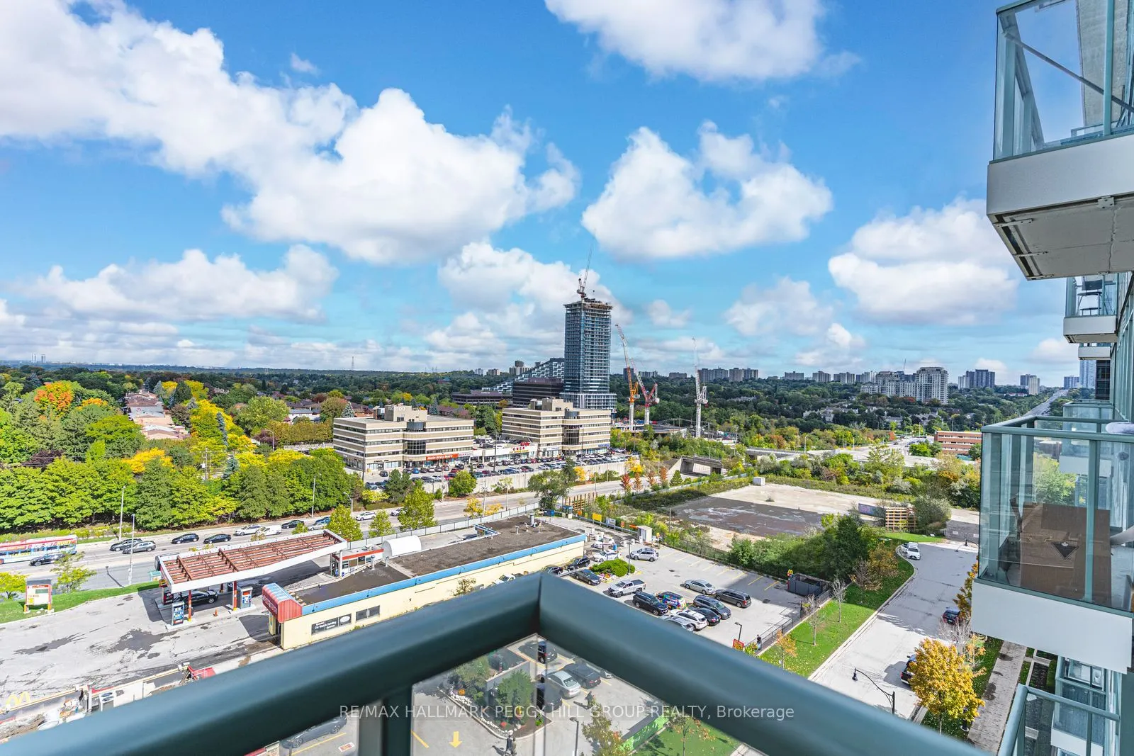 15 Singer Court, #1106