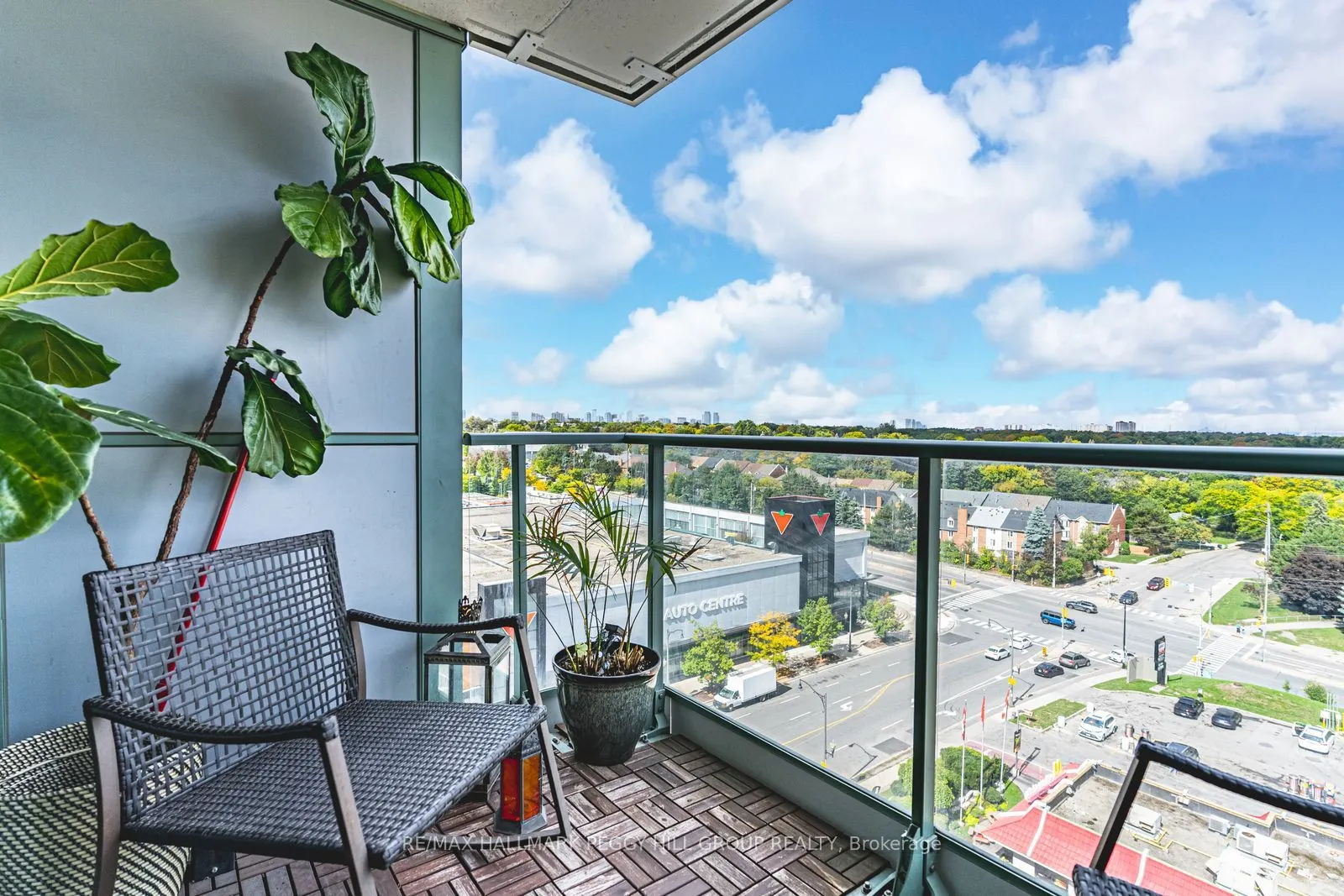 15 Singer Court, #1106