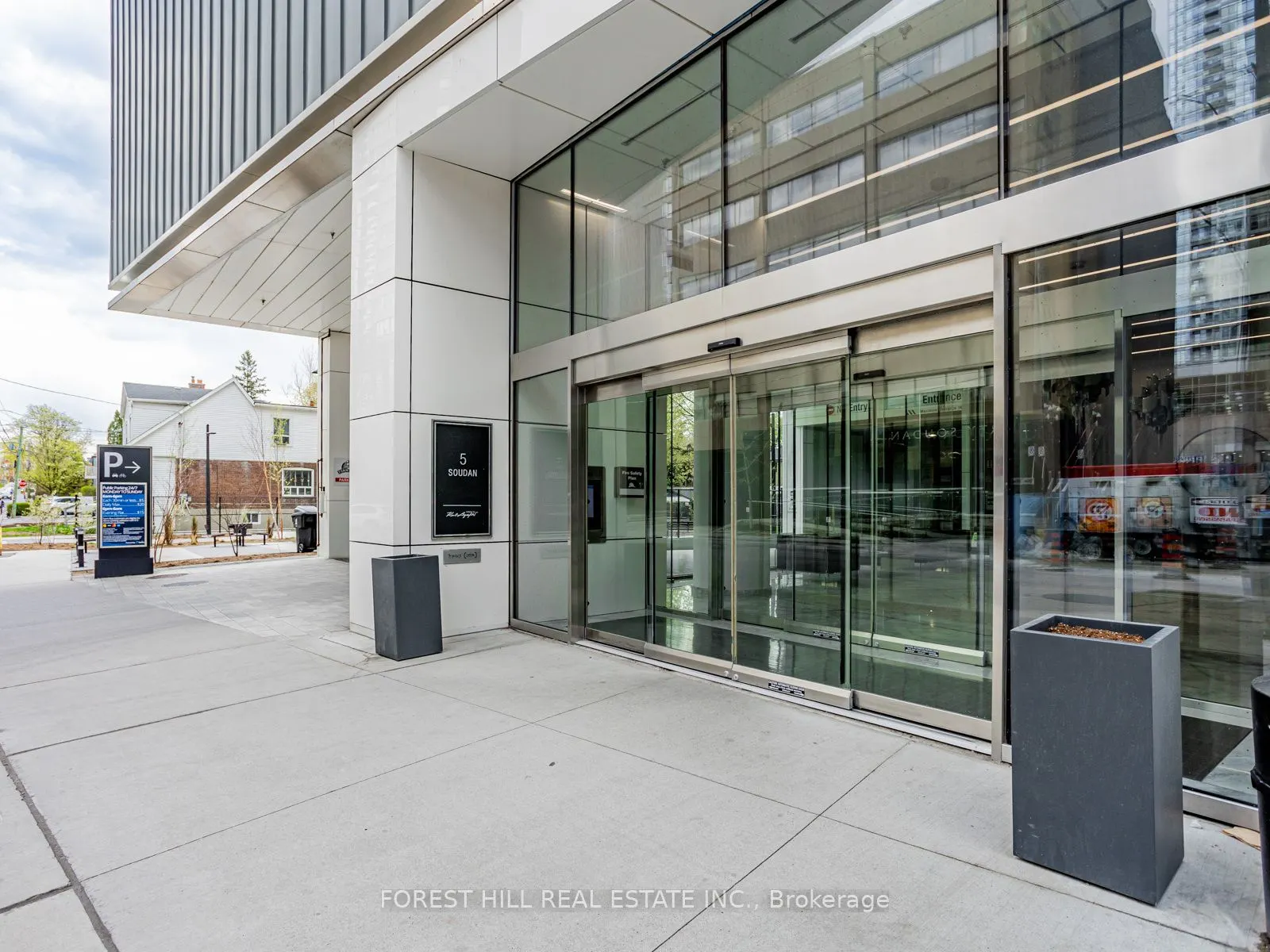 5 Soudan Avenue, #3114