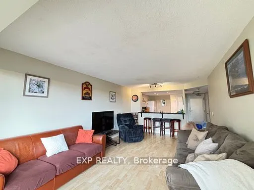 725 King Street W, #705