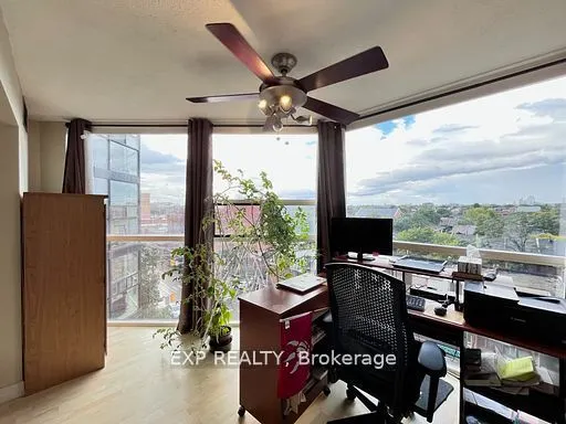 725 King Street W, #705