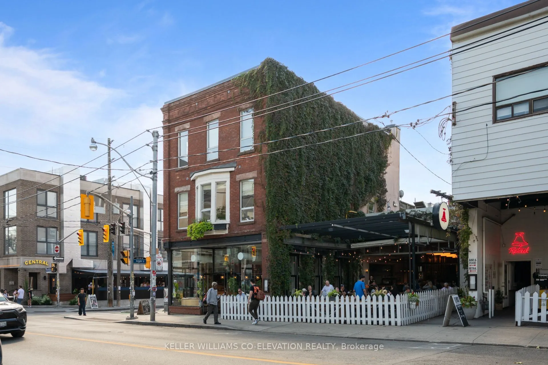 51 Halton Street, #123