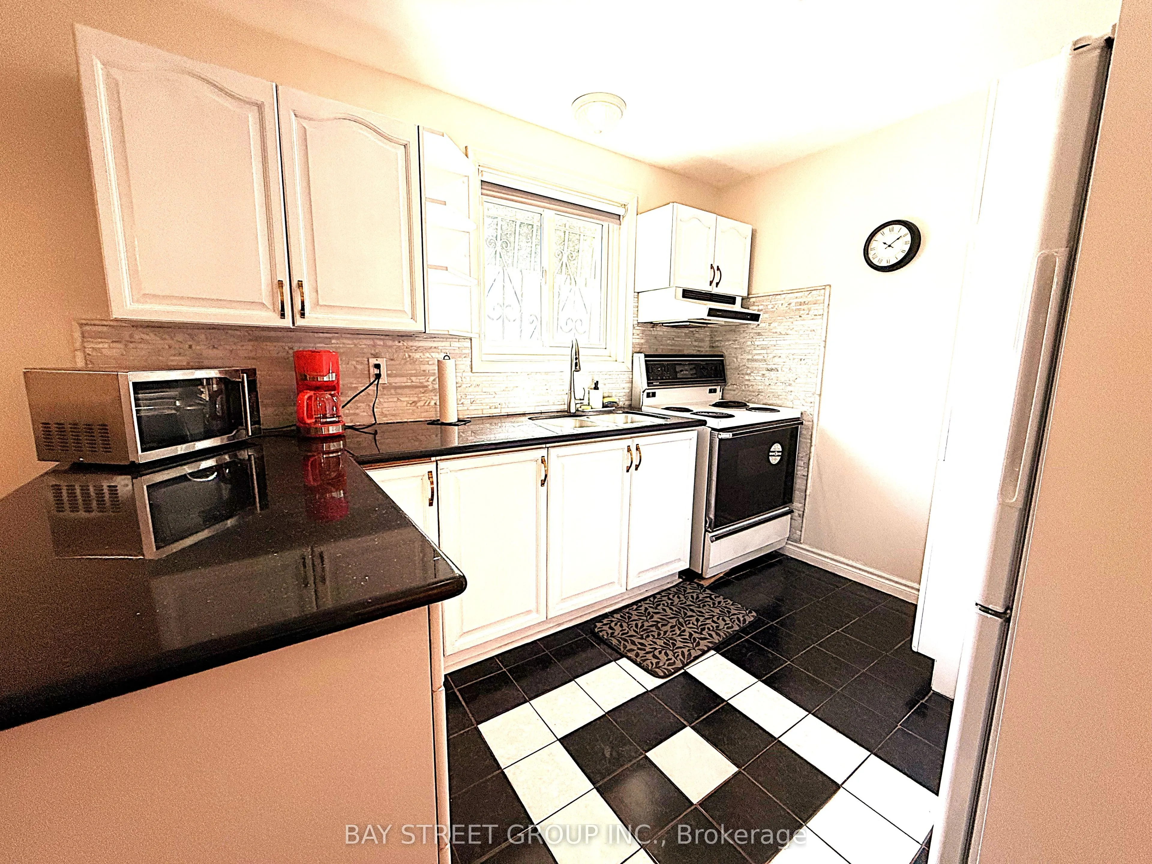 84 Shaughnessy Boulevard, #Upper