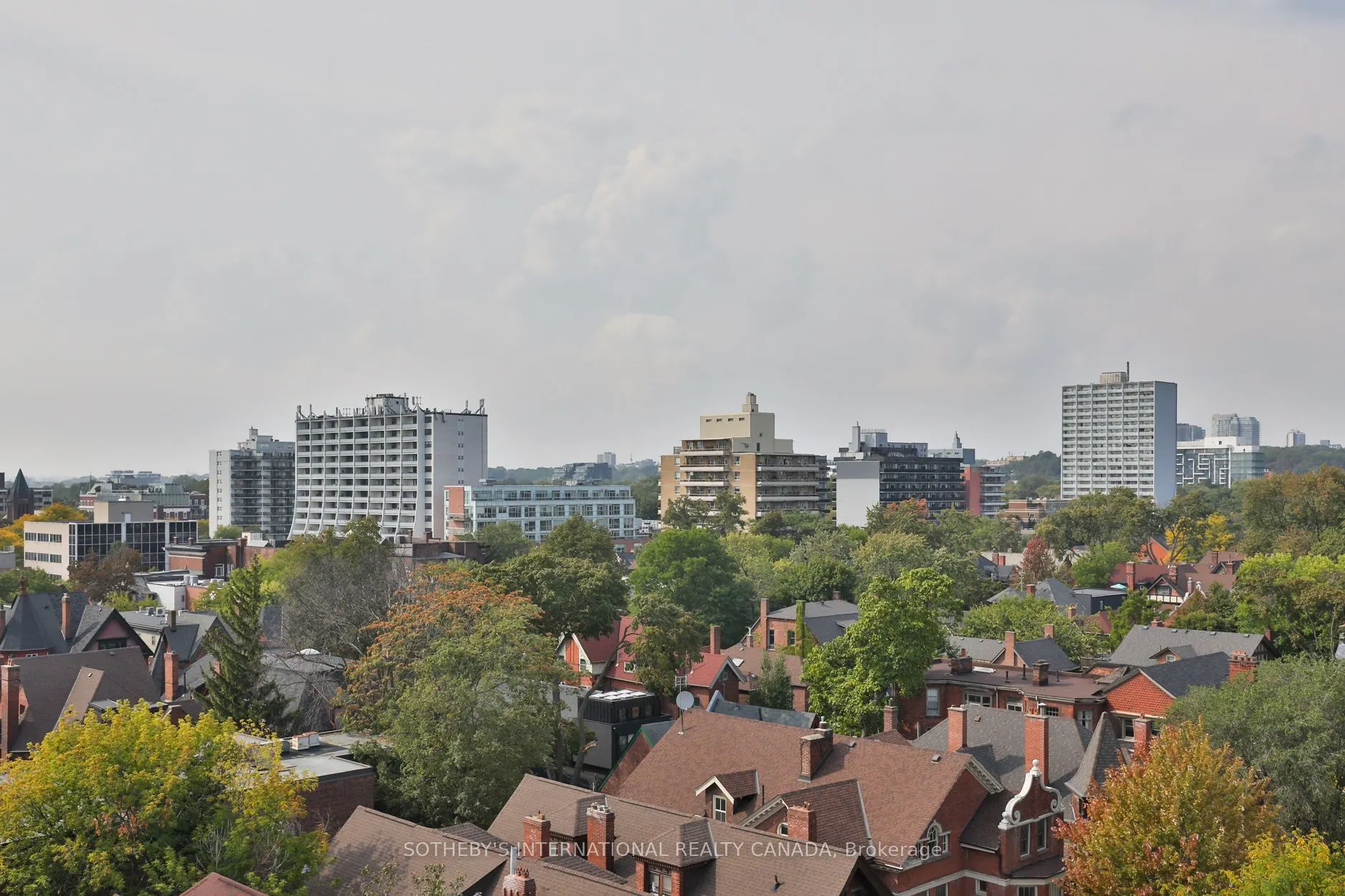 95 Prince Arthur Drive, #723