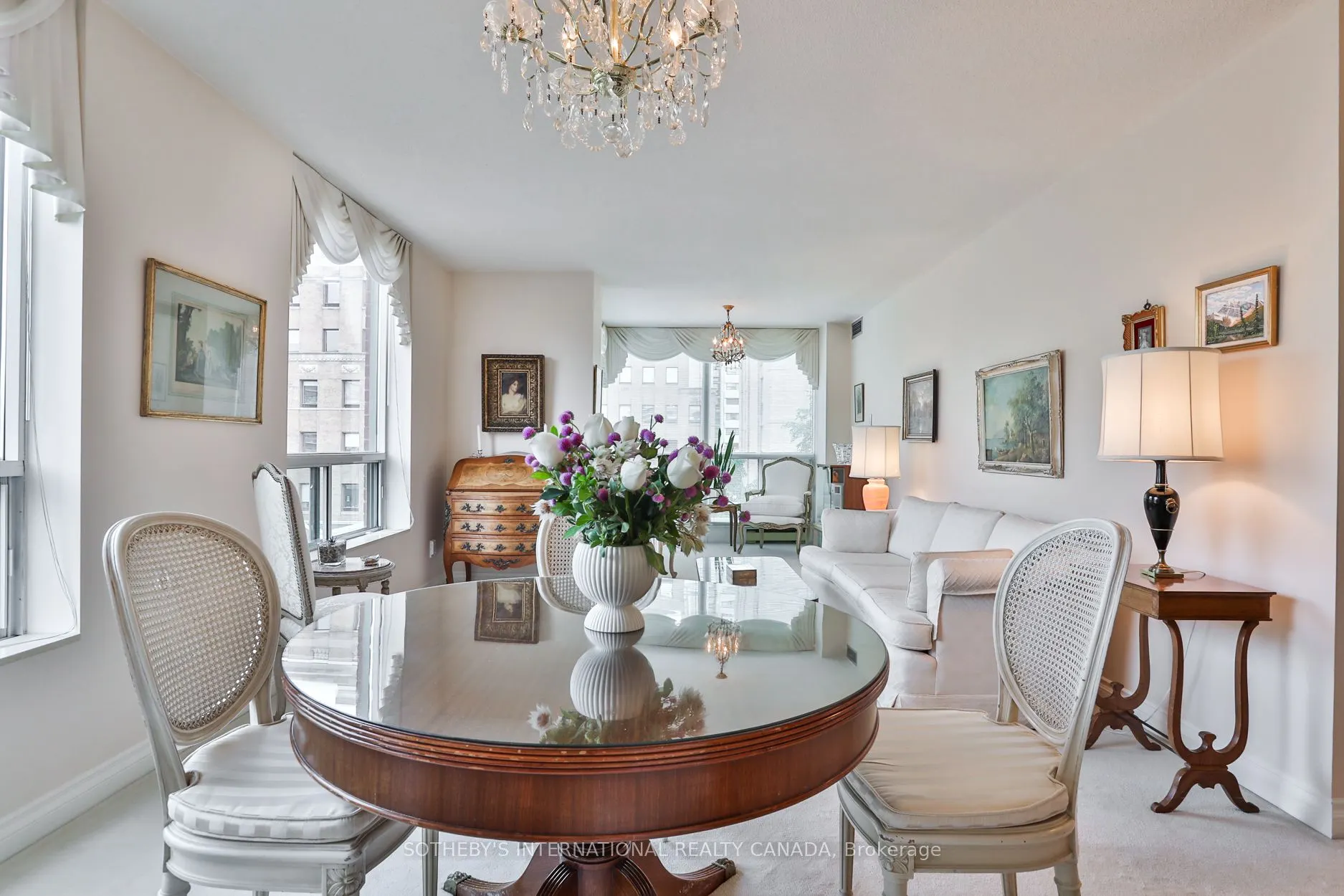 95 Prince Arthur Drive, #723