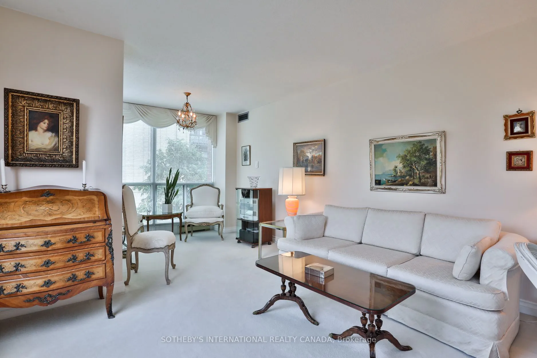 95 Prince Arthur Drive, #723