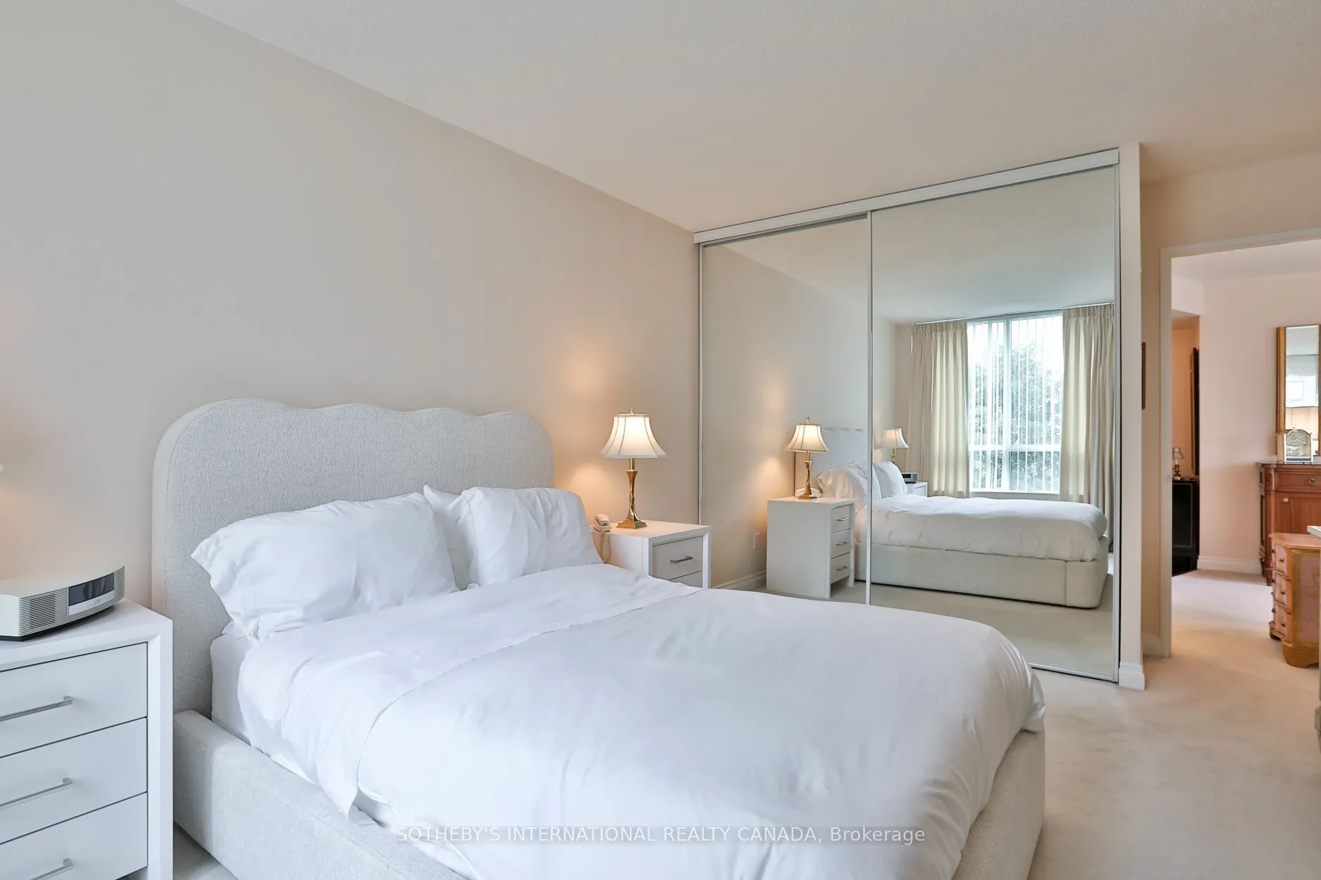 95 Prince Arthur Drive, #723