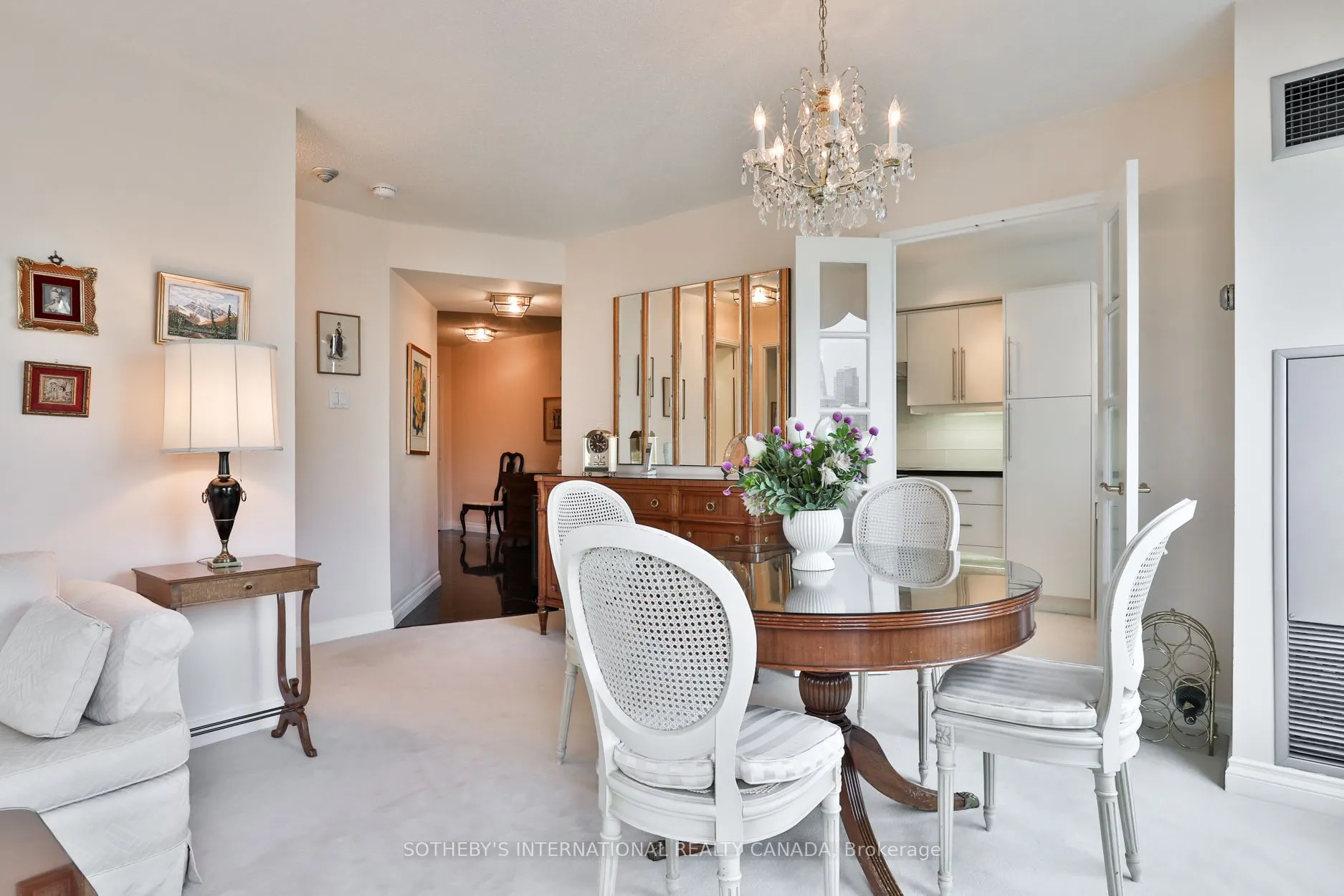 95 Prince Arthur Drive, #723