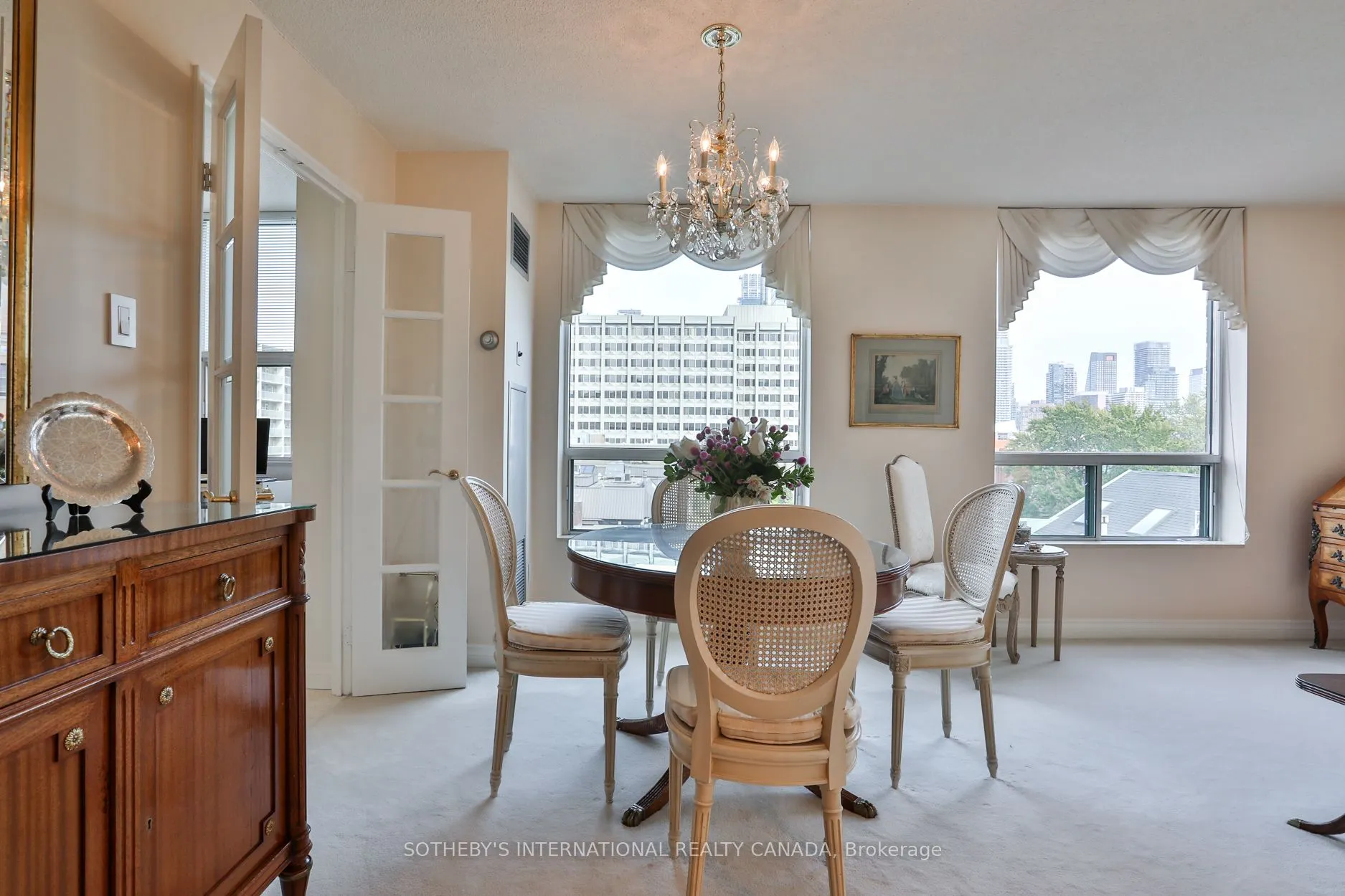 95 Prince Arthur Drive, #723