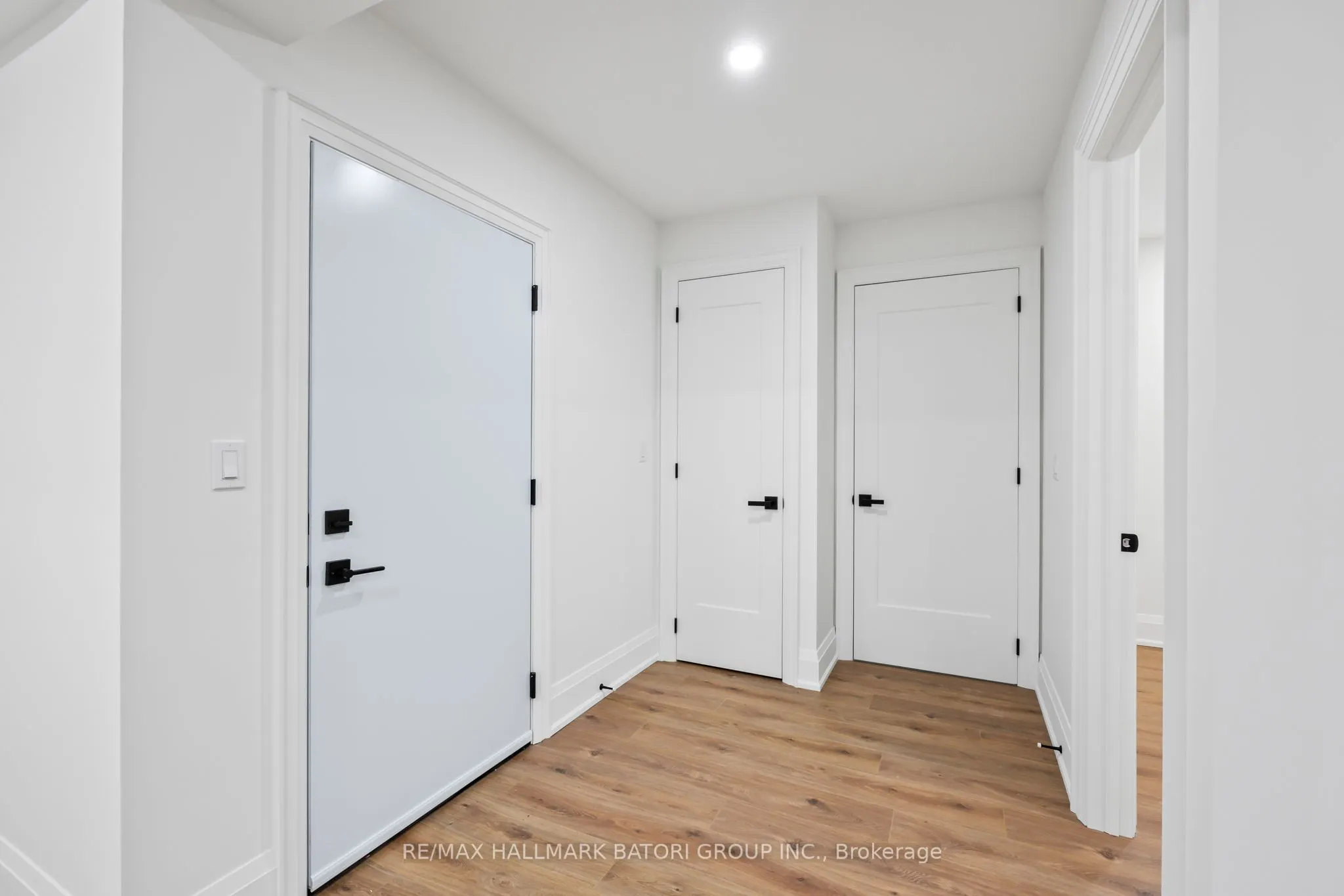 18 Keewatin Avenue, #Lower