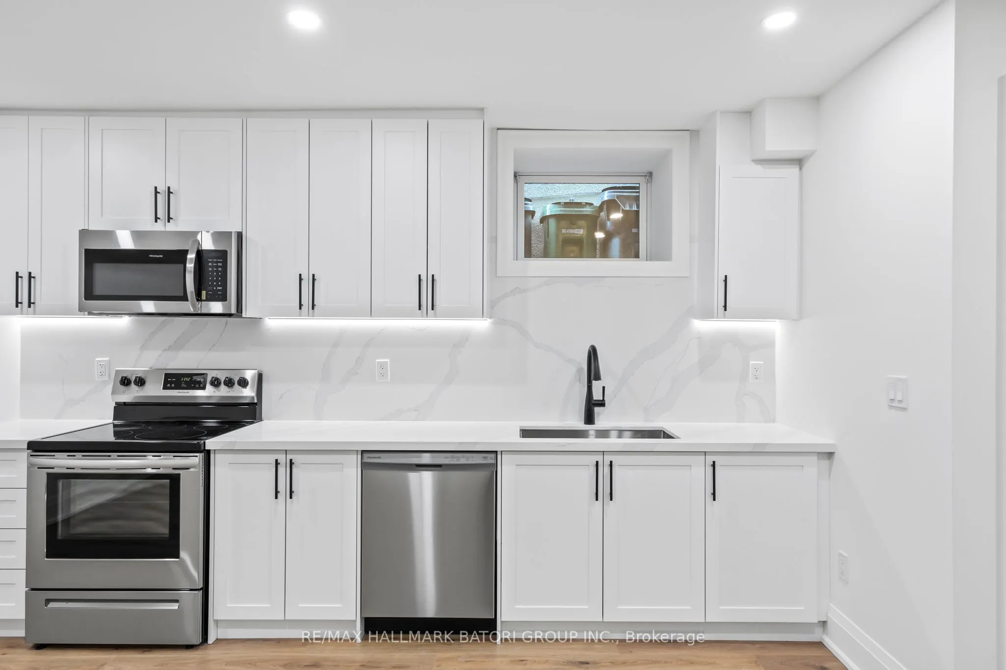 18 Keewatin Avenue, #Lower