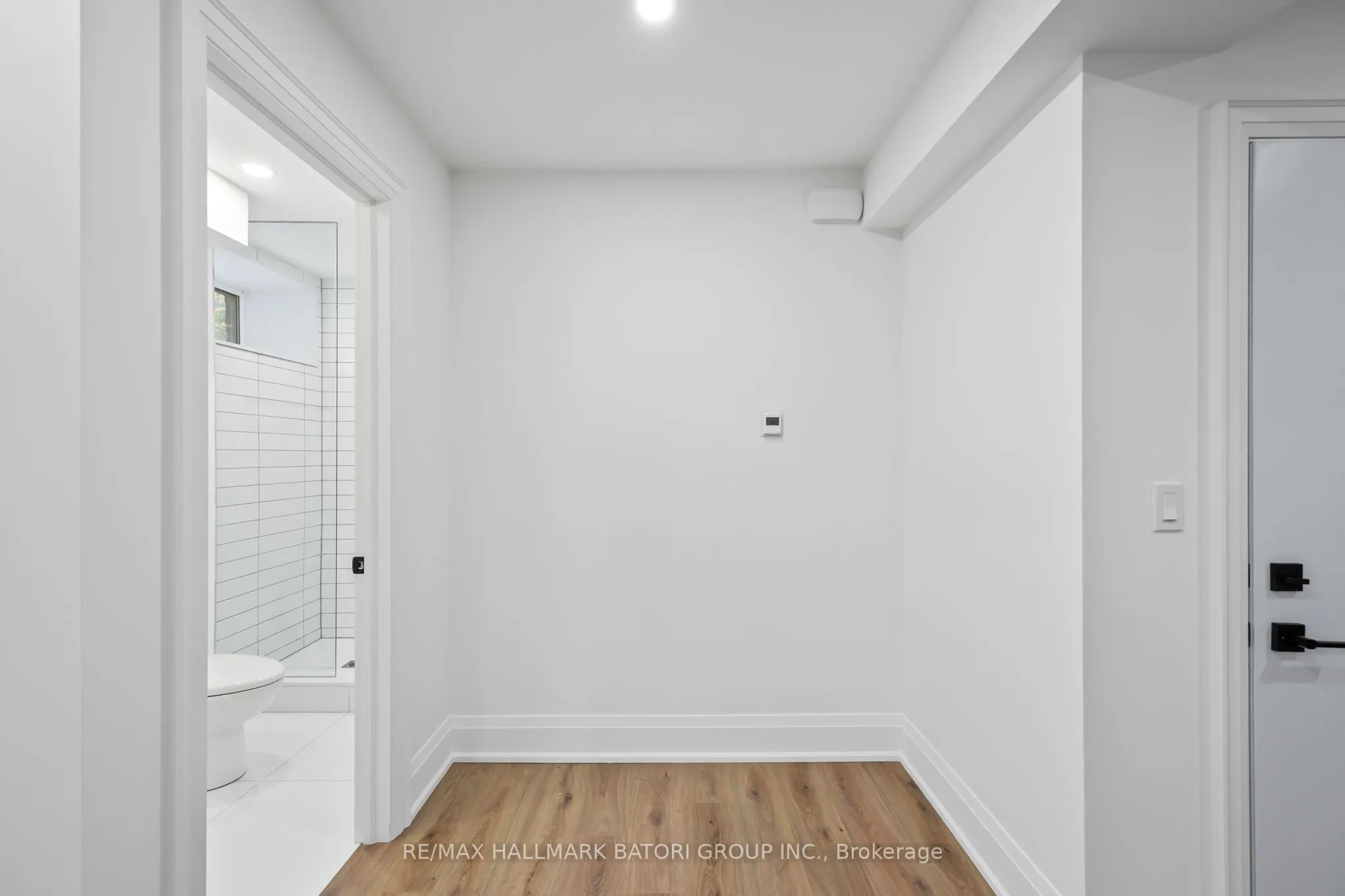 18 Keewatin Avenue, #Lower