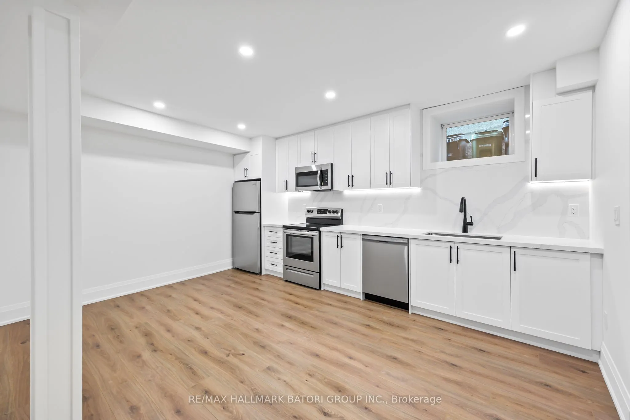 18 Keewatin Avenue, #Lower