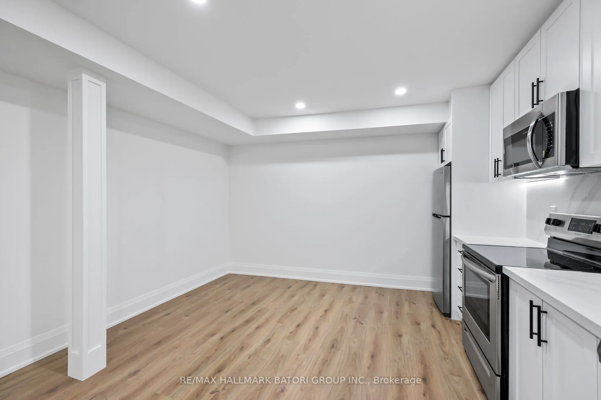 18 Keewatin Avenue, #Lower