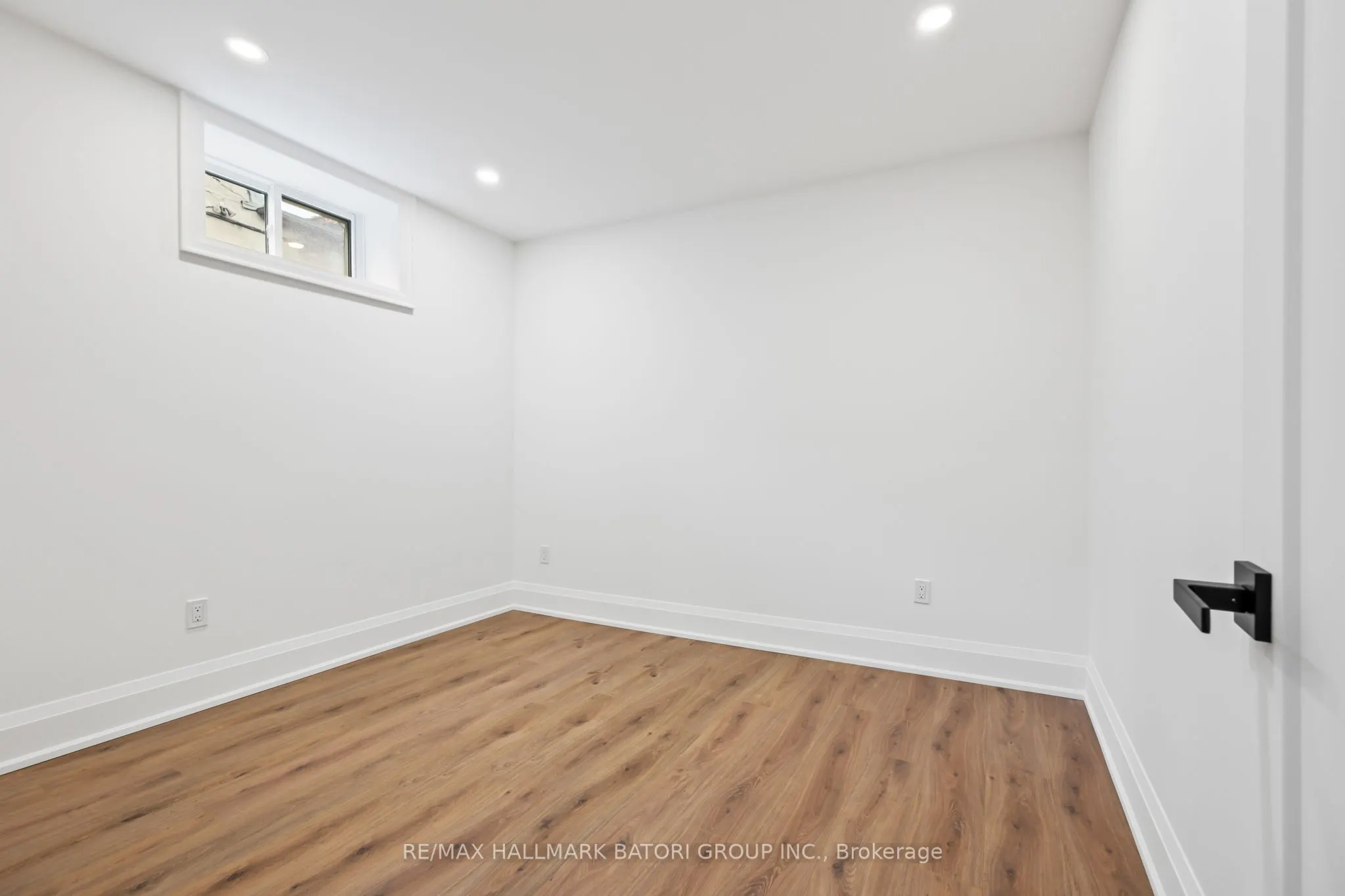18 Keewatin Avenue, #Lower