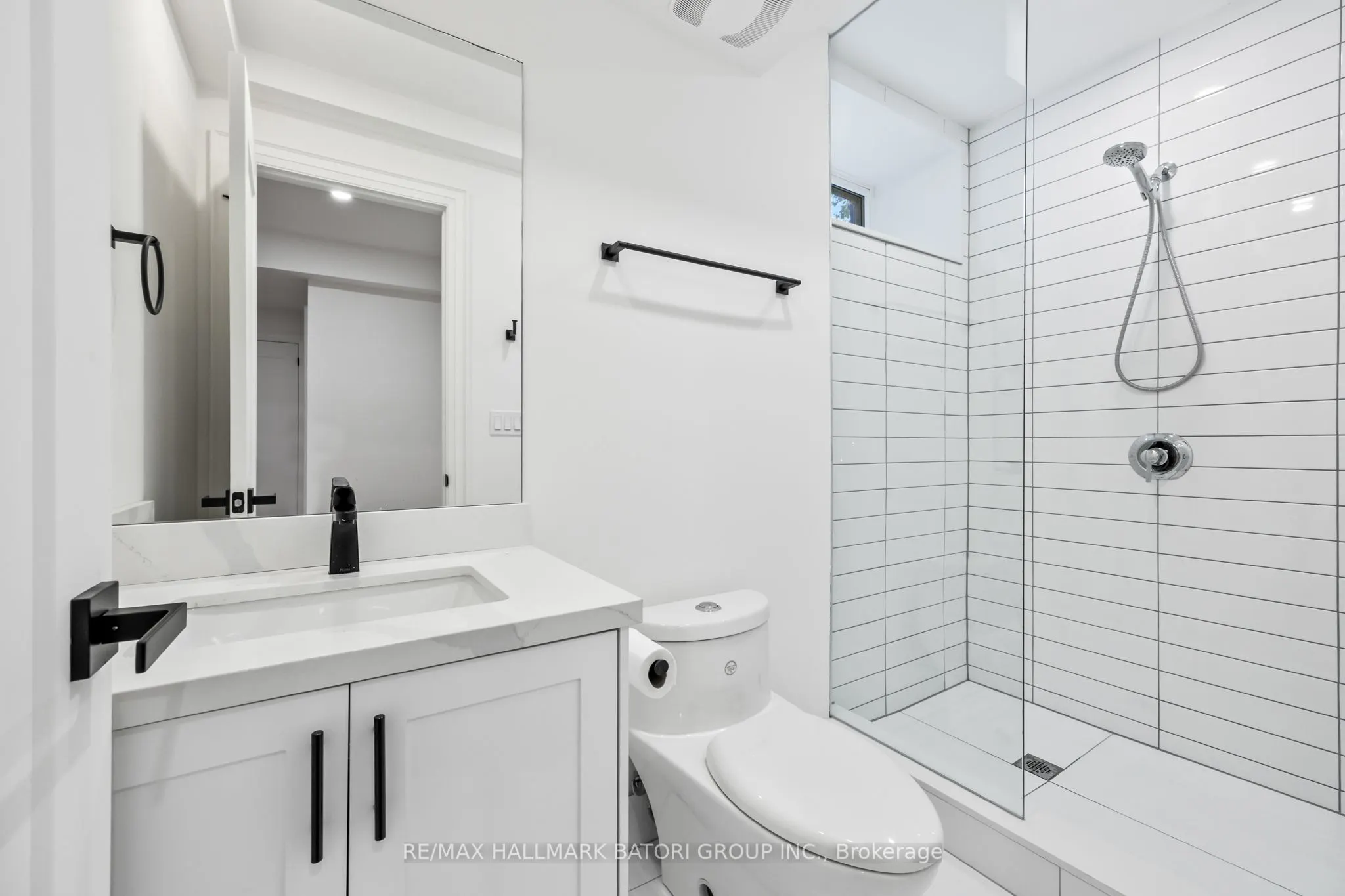 18 Keewatin Avenue, #Lower