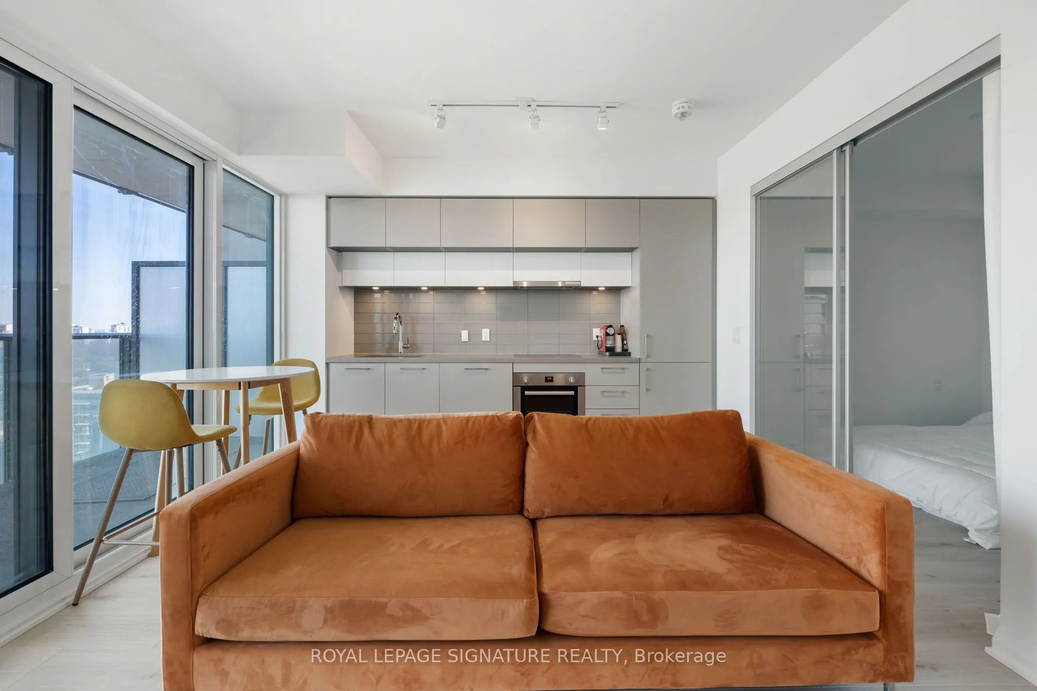 99 Foxbar Road, #2106