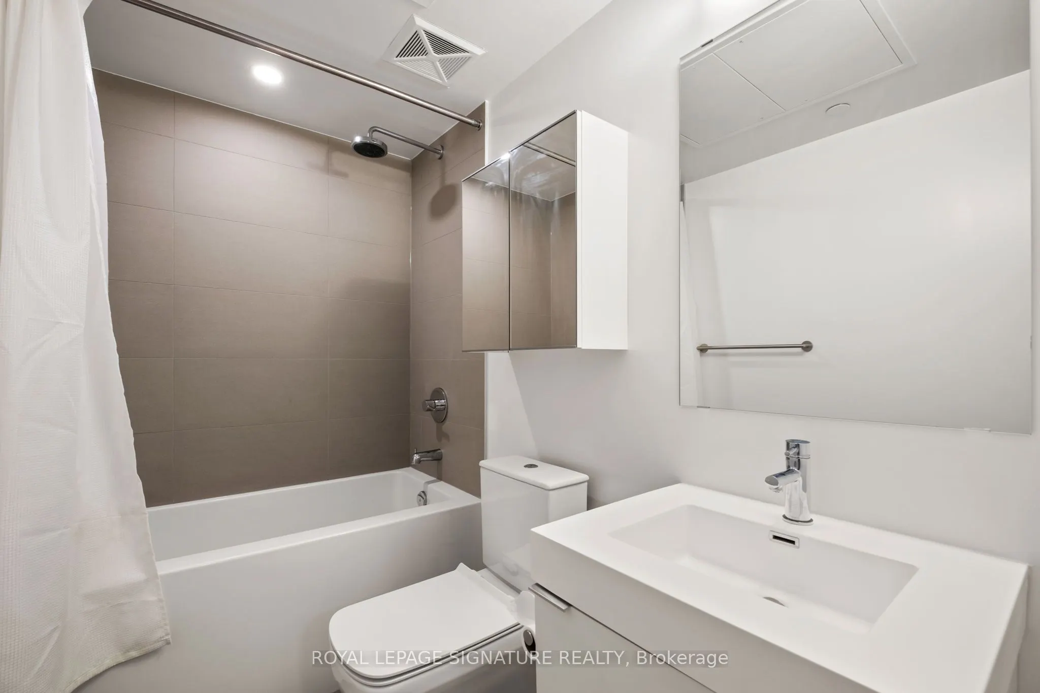 99 Foxbar Road, #2106