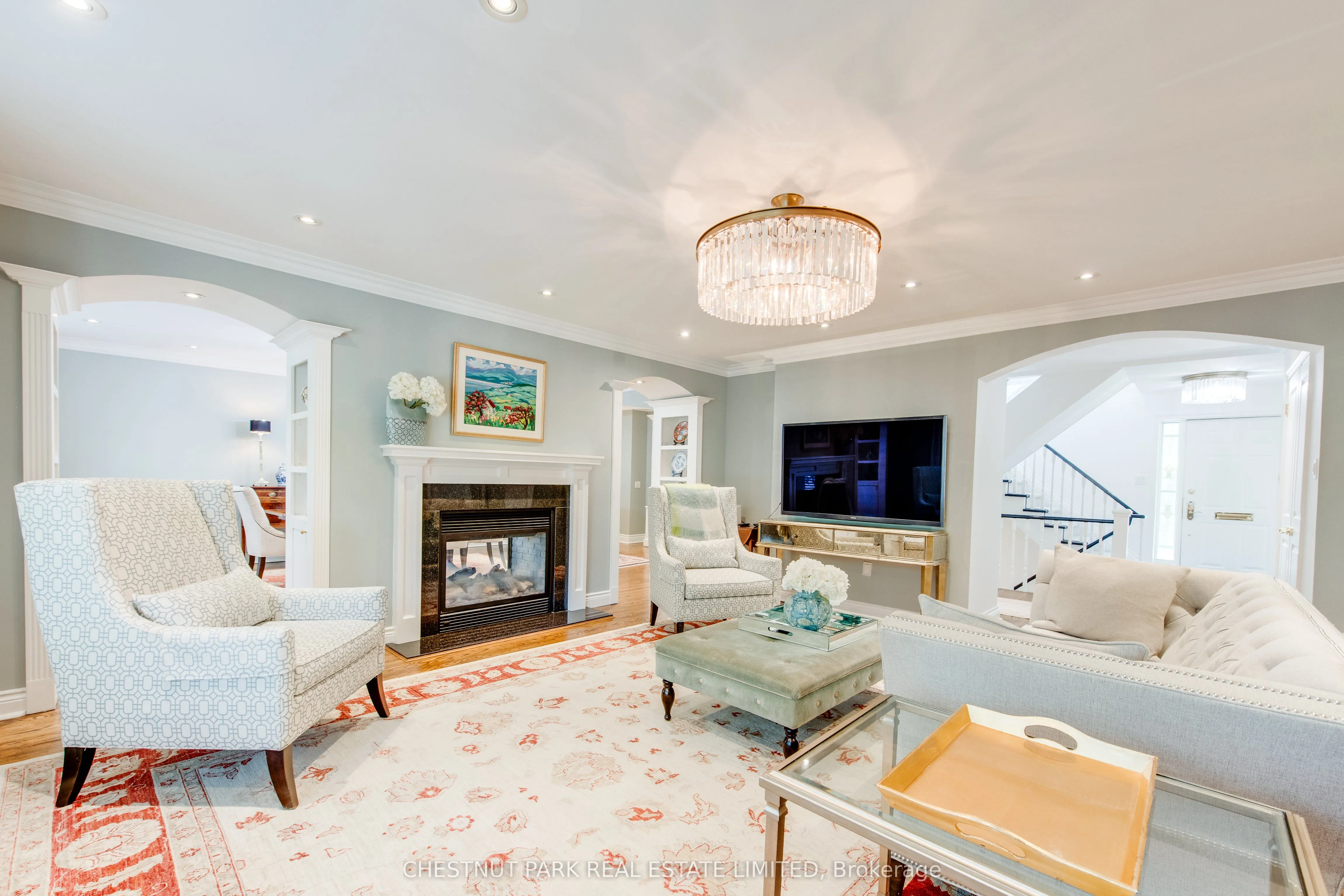 94 Crescent Road, #4