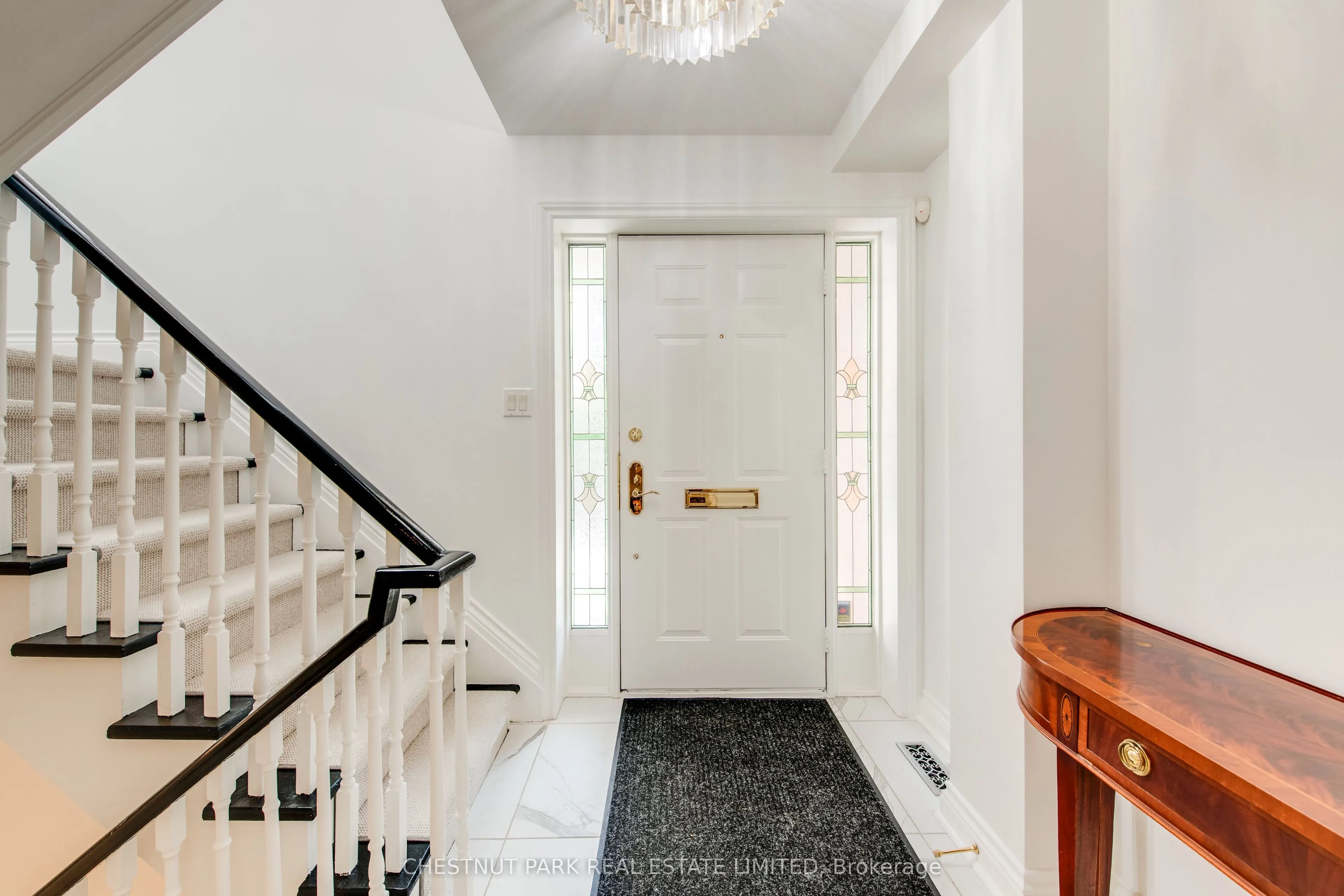 94 Crescent Road, #4