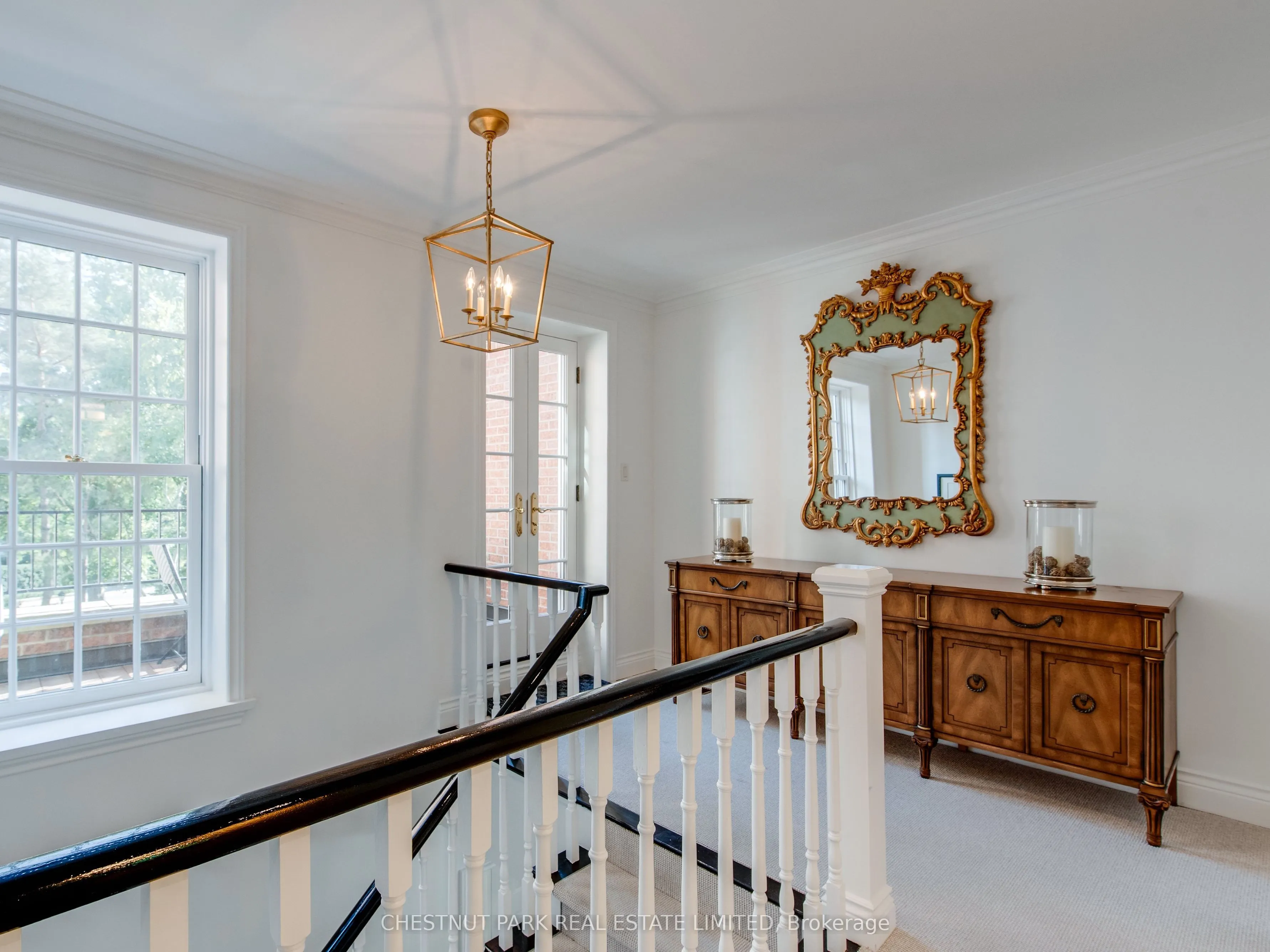 94 Crescent Road, #4