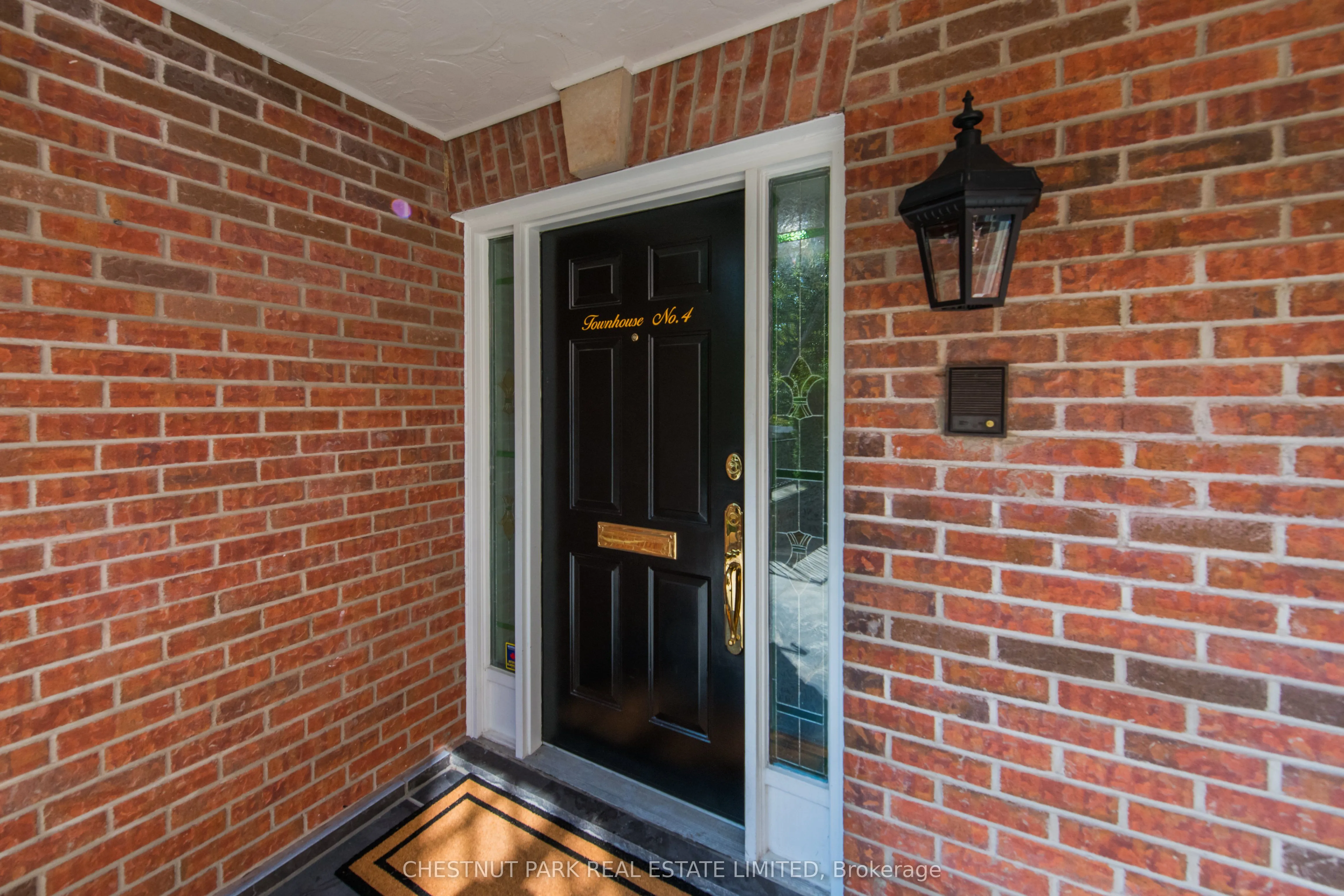 94 Crescent Road, #4