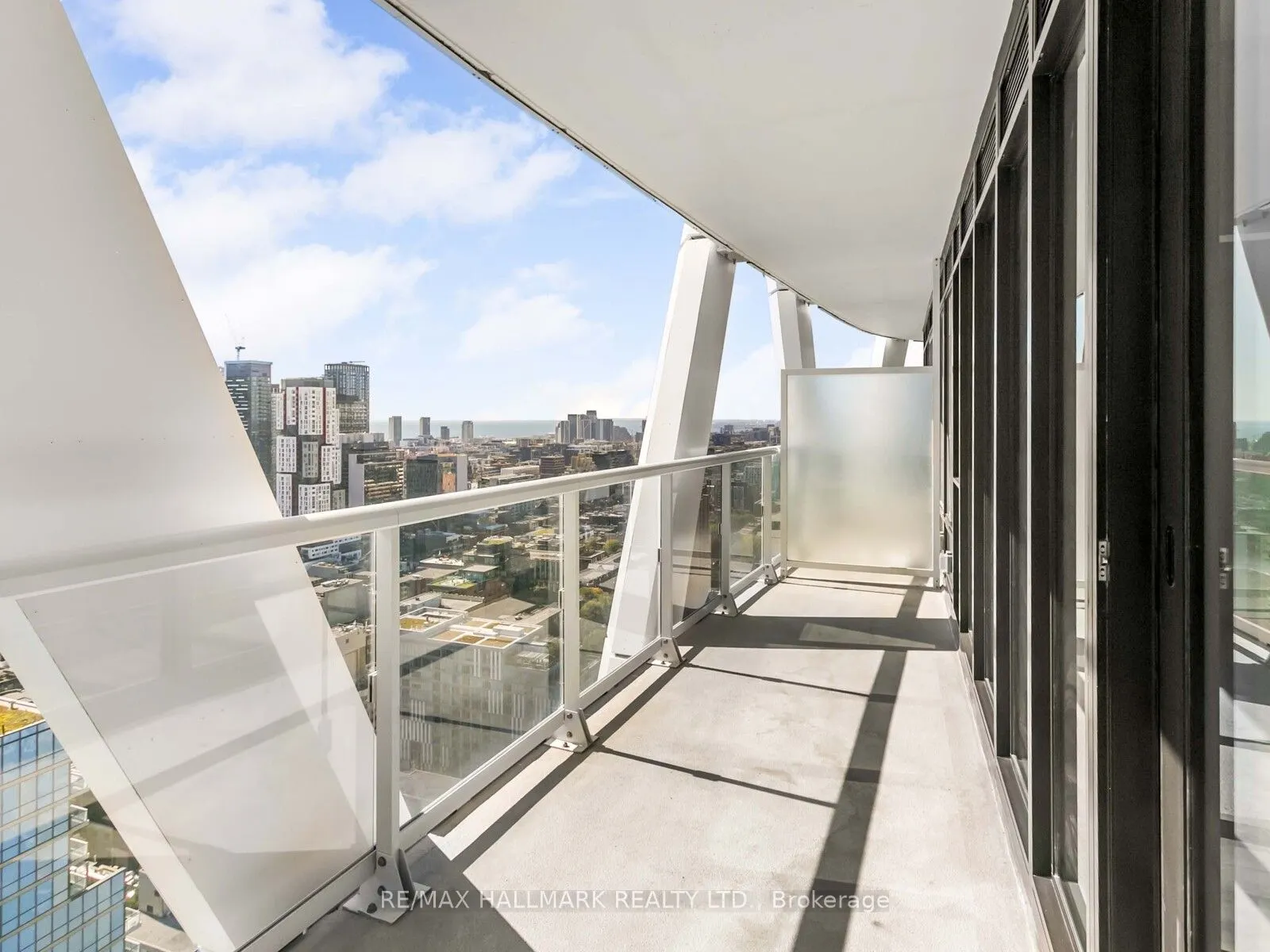 230 Simcoe Street, #3217