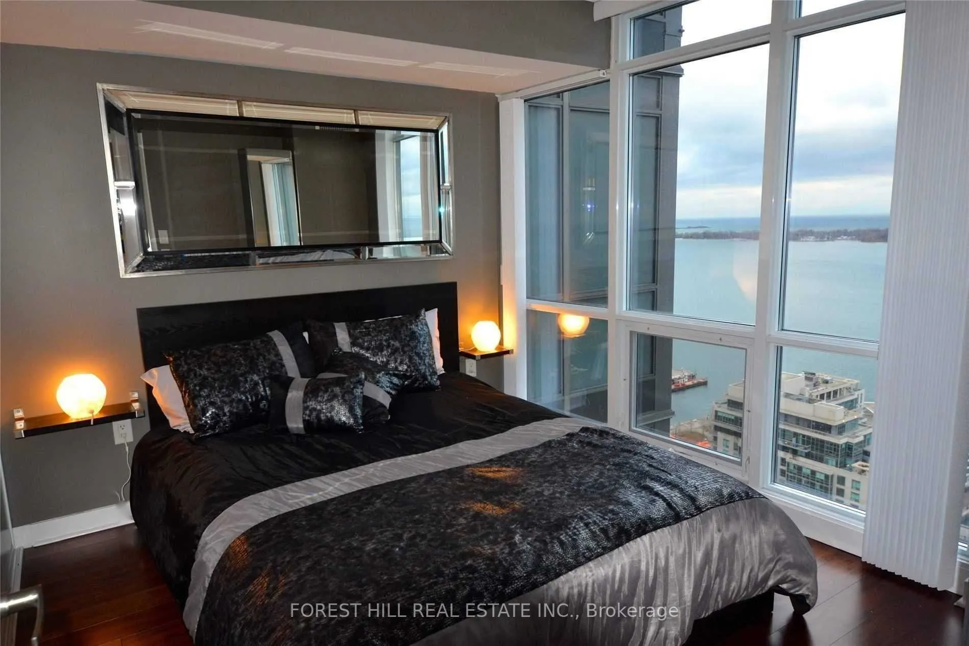 11 Brunel Court, #4011