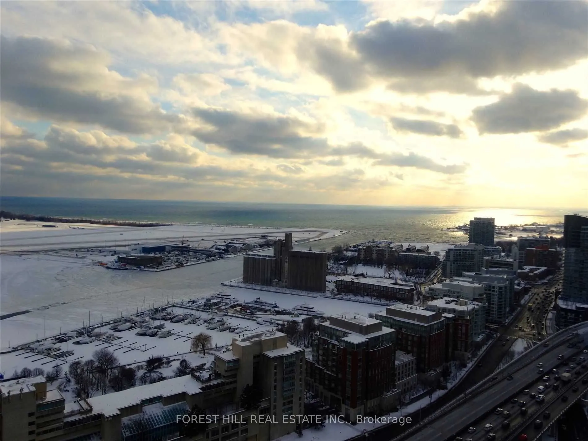 11 Brunel Court, #4011