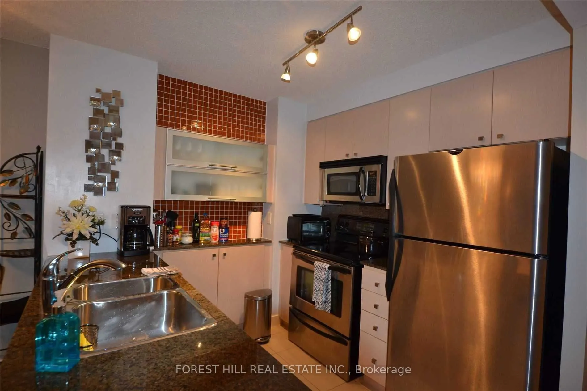 11 Brunel Court, #4011