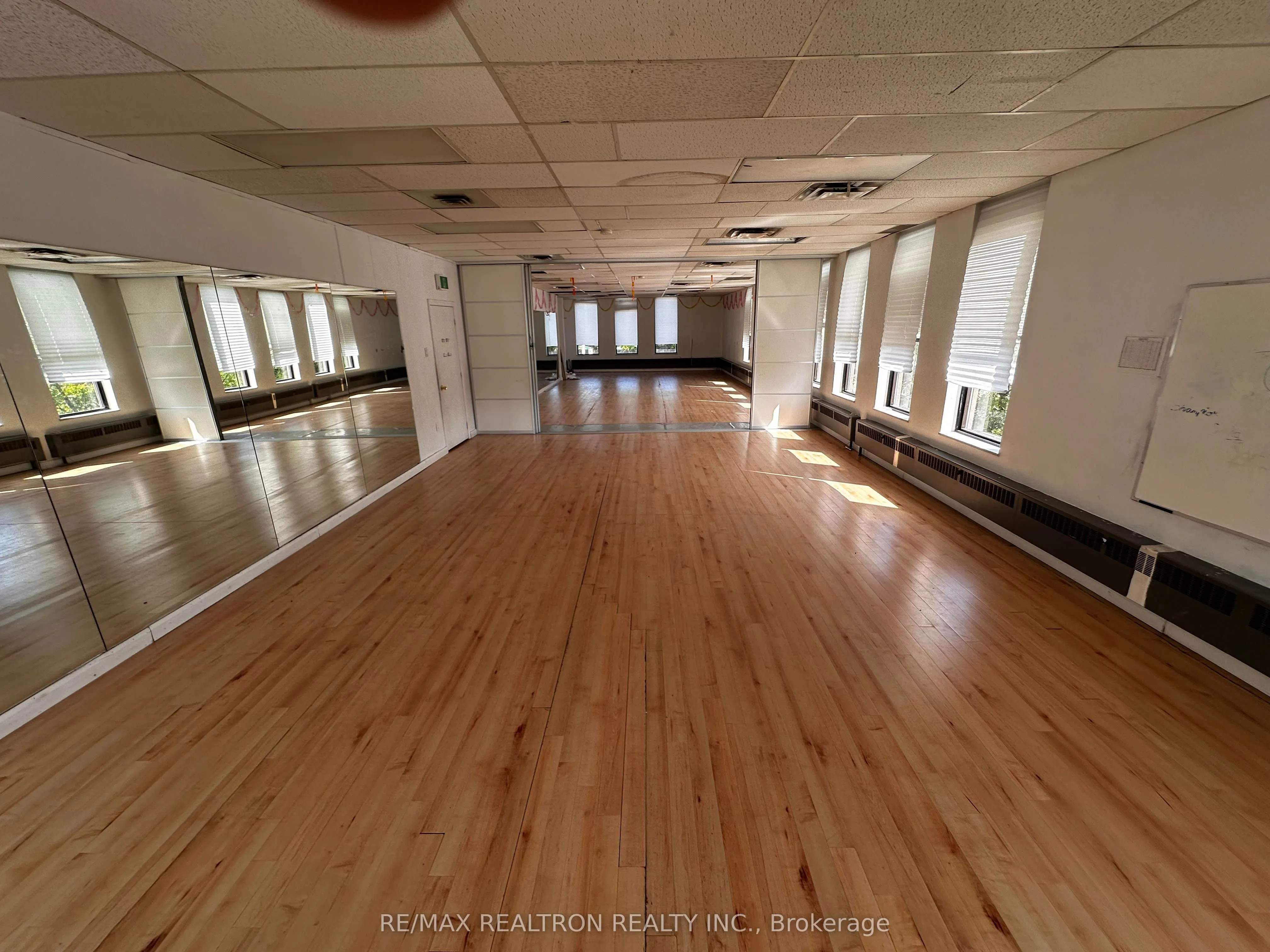 1300 Don Mills Road, #200 & 201E