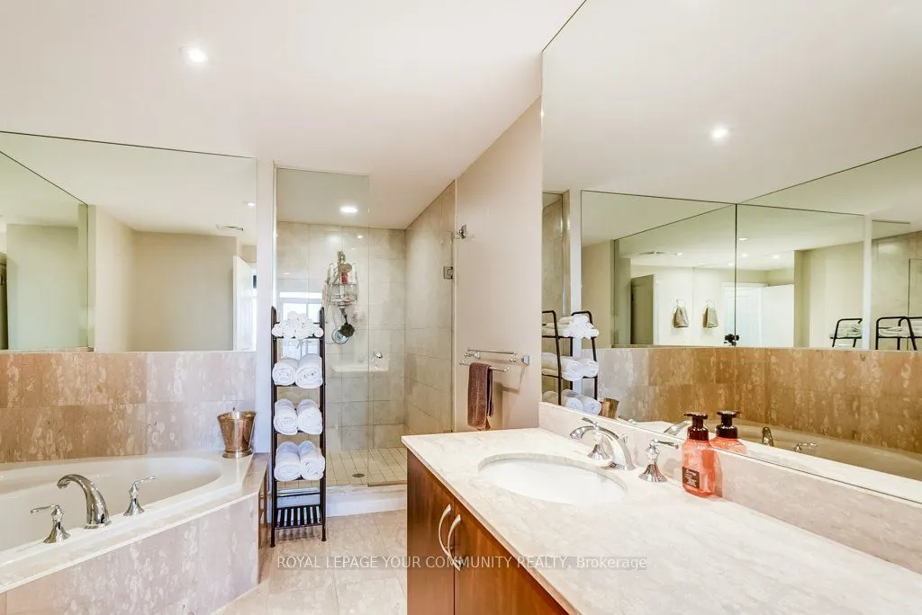 21 Grand Magazine Street, #2508