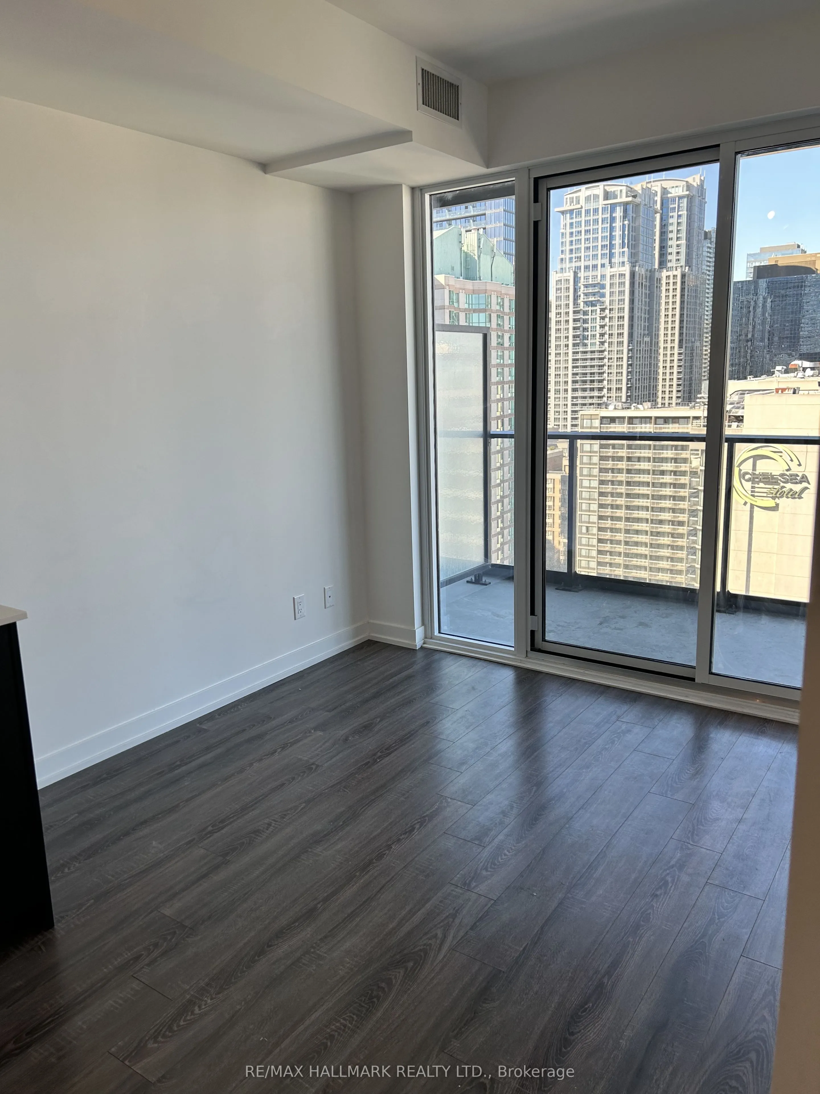 20 Edward Street, #2522