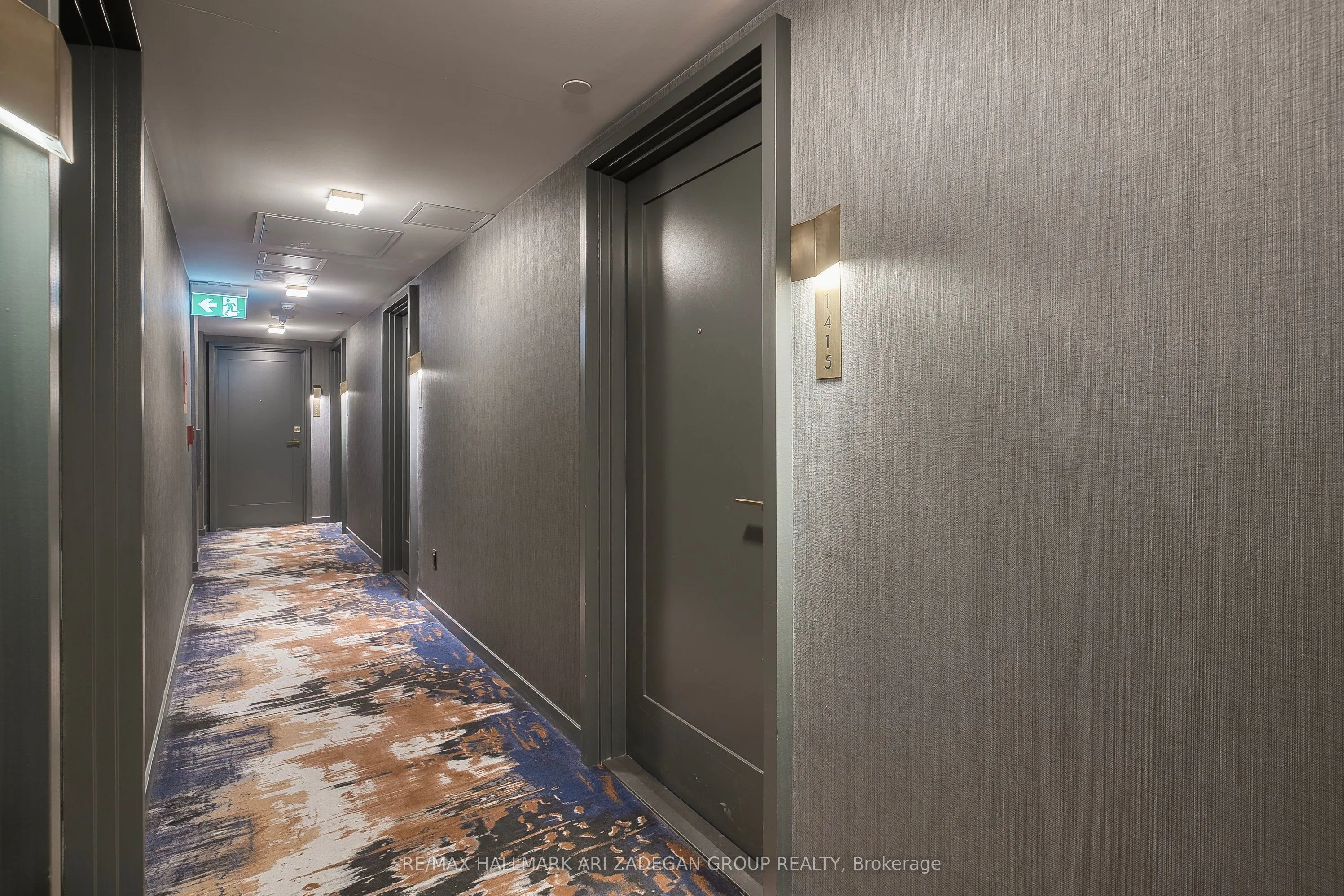 50 Charles Street E, #1415