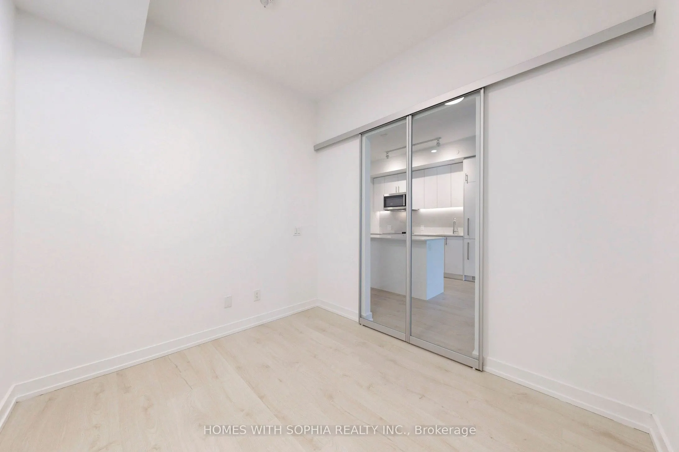 181 Sheppard Avenue E, #713