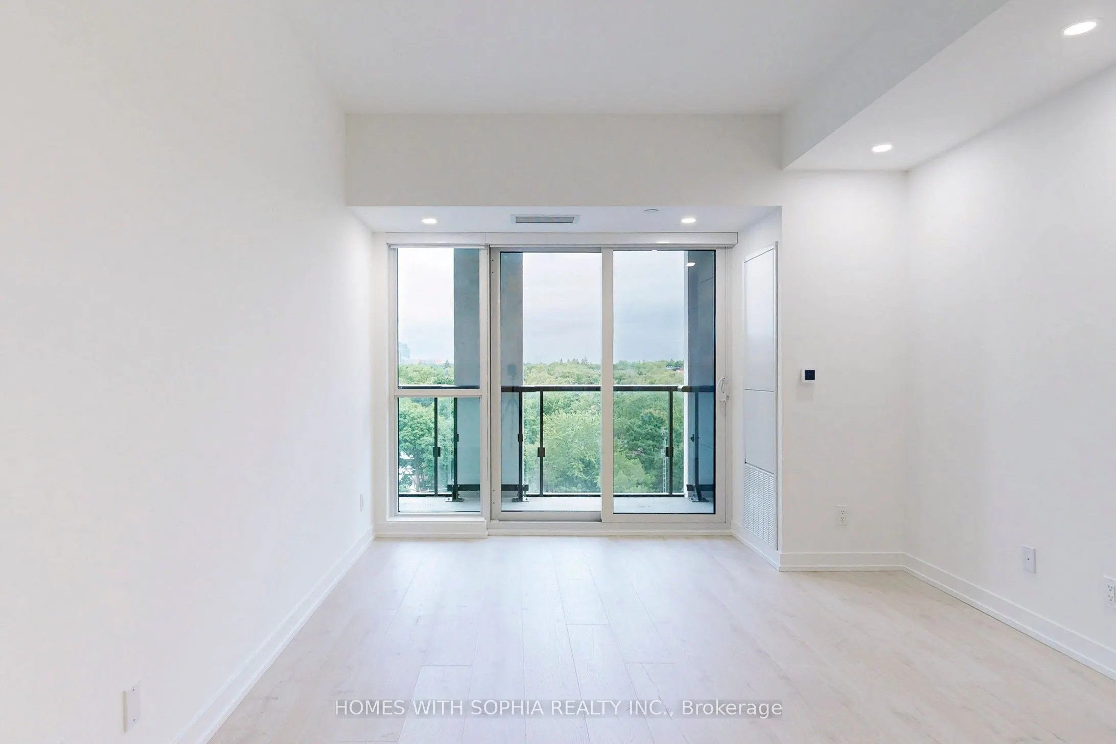 181 Sheppard Avenue E, #713