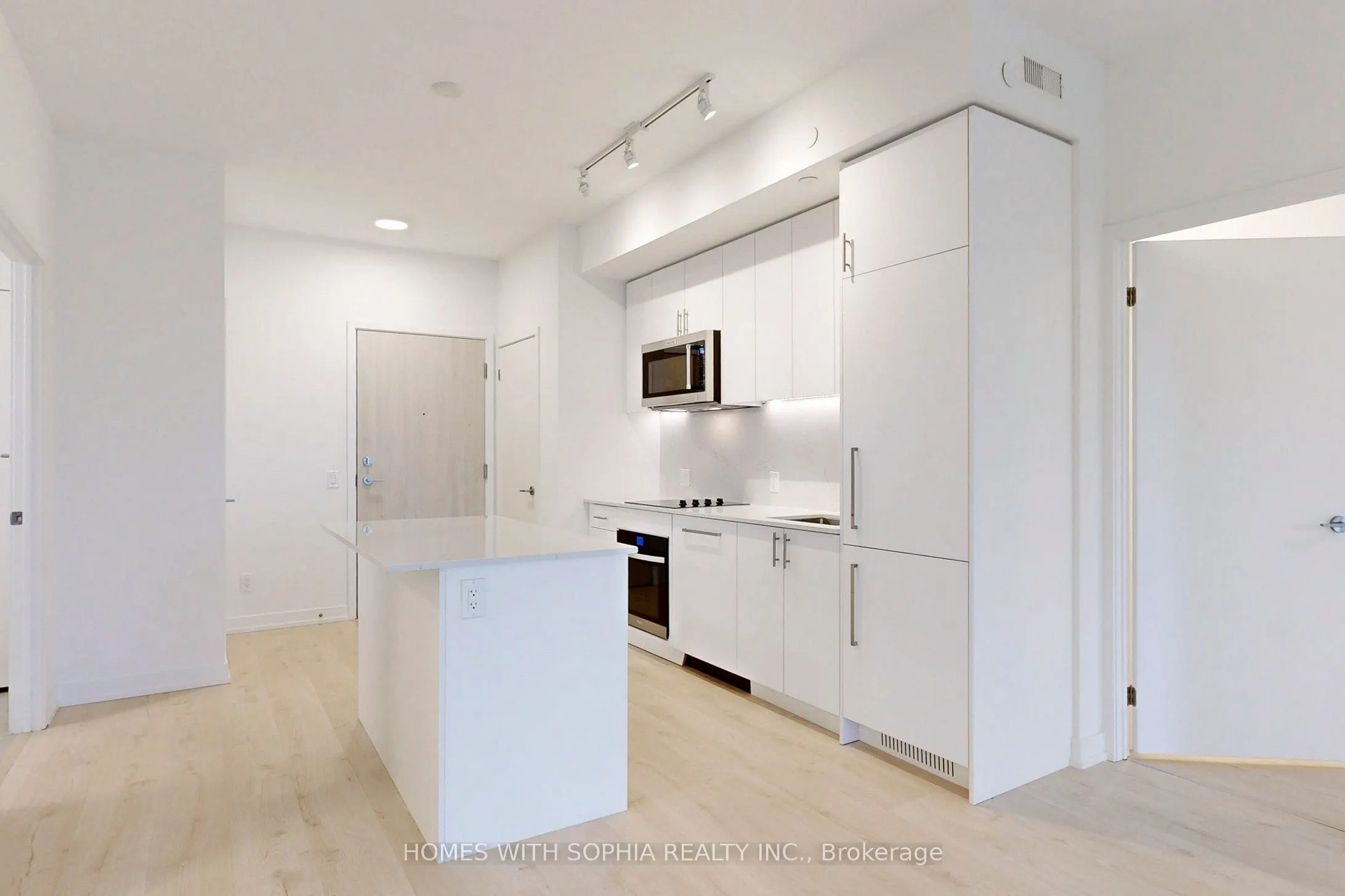 181 Sheppard Avenue E, #713