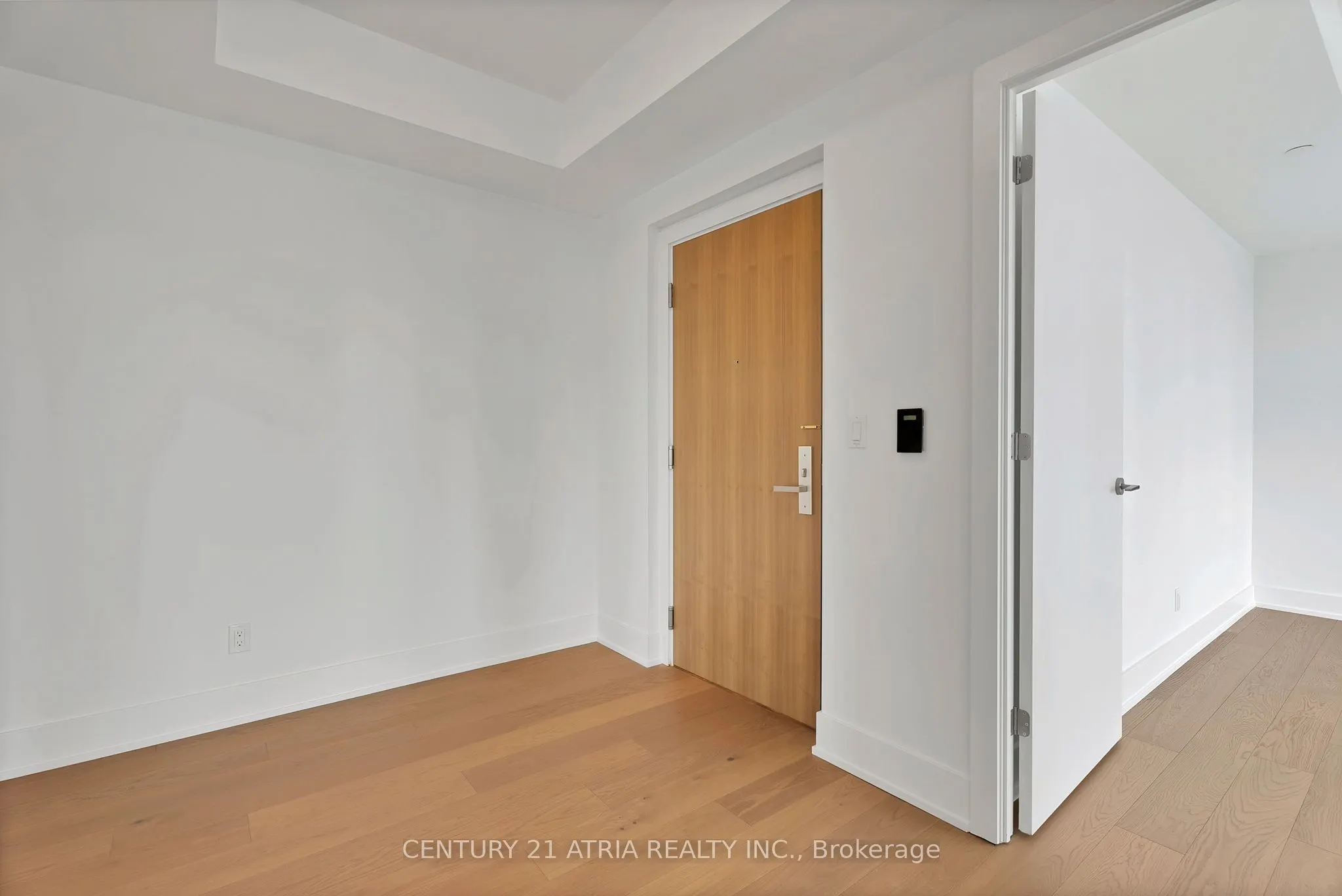 200 Bloor Street W, #3002
