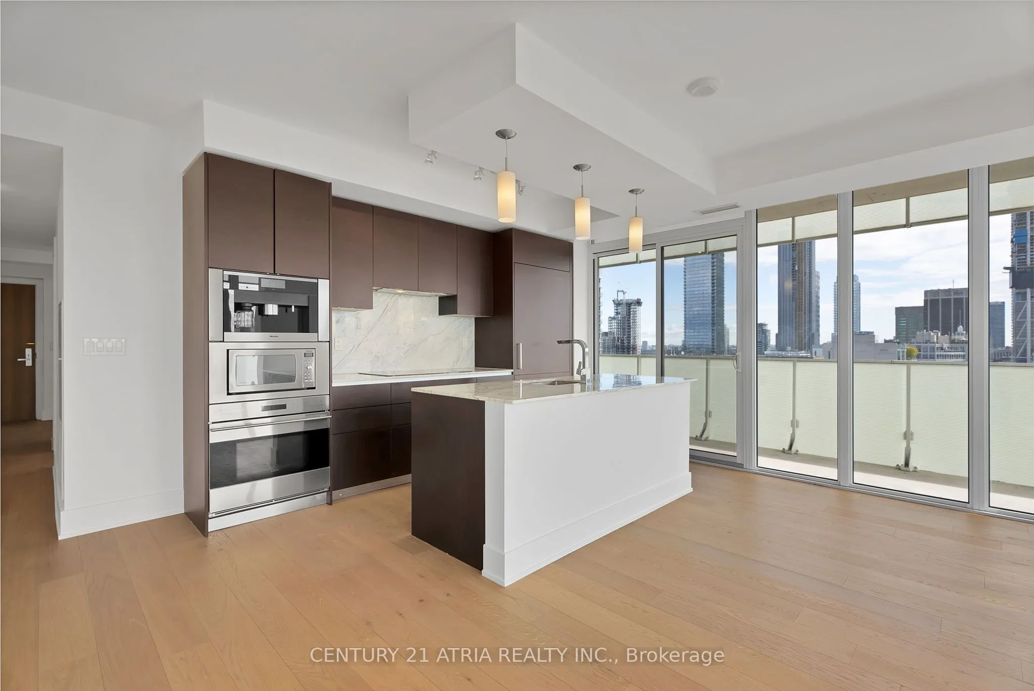 200 Bloor Street W, #3002