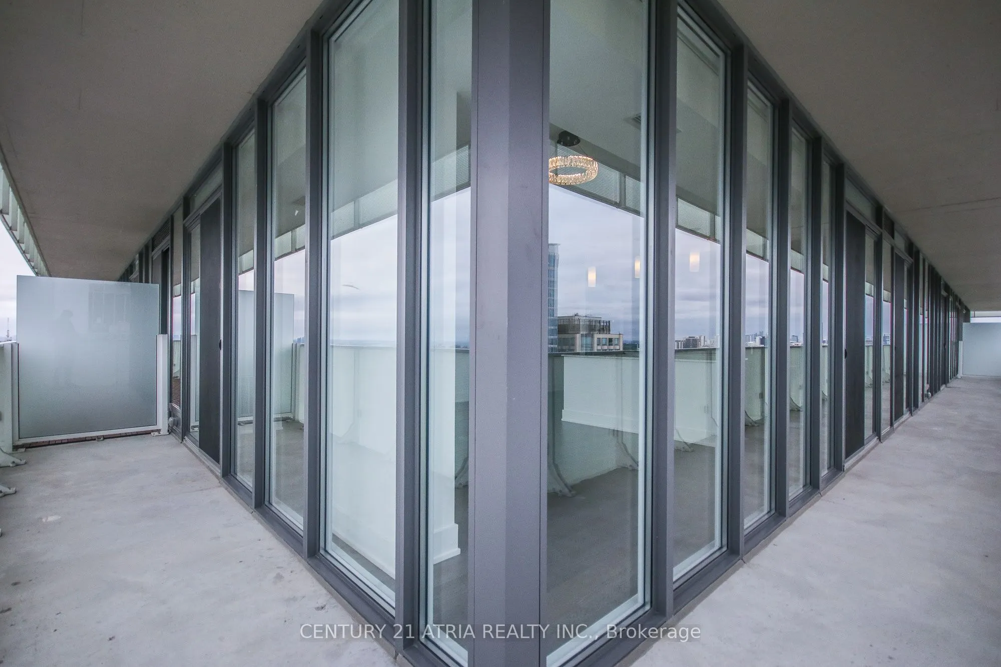 200 Bloor Street W, #3002